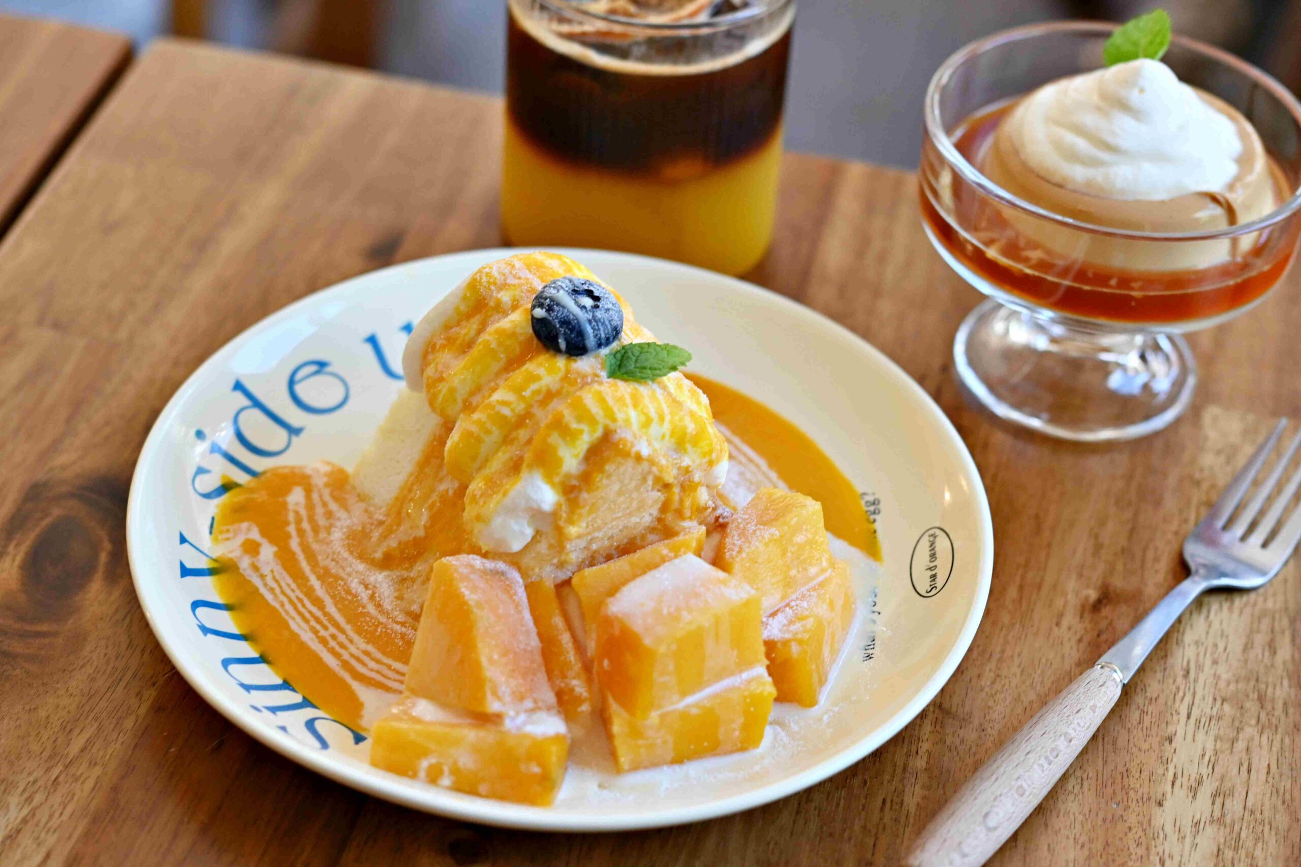 【新店美食】Butter Cake Café 奶油蛋糕咖啡廳，裝潢美、甜點超好吃(菜單) @厚片嘴角帶便當