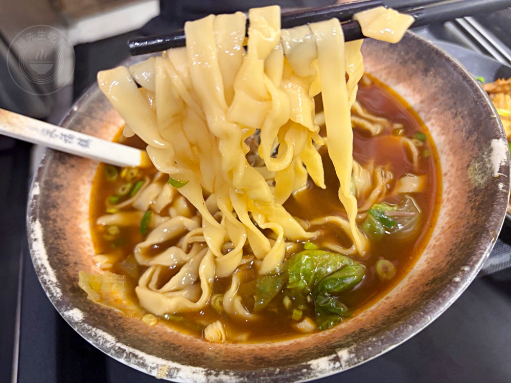 80元就能吃到飽，豆花、豆漿、配料、飲料隨你吃，牛肉麵的肉超多！ @趙先生吃飯