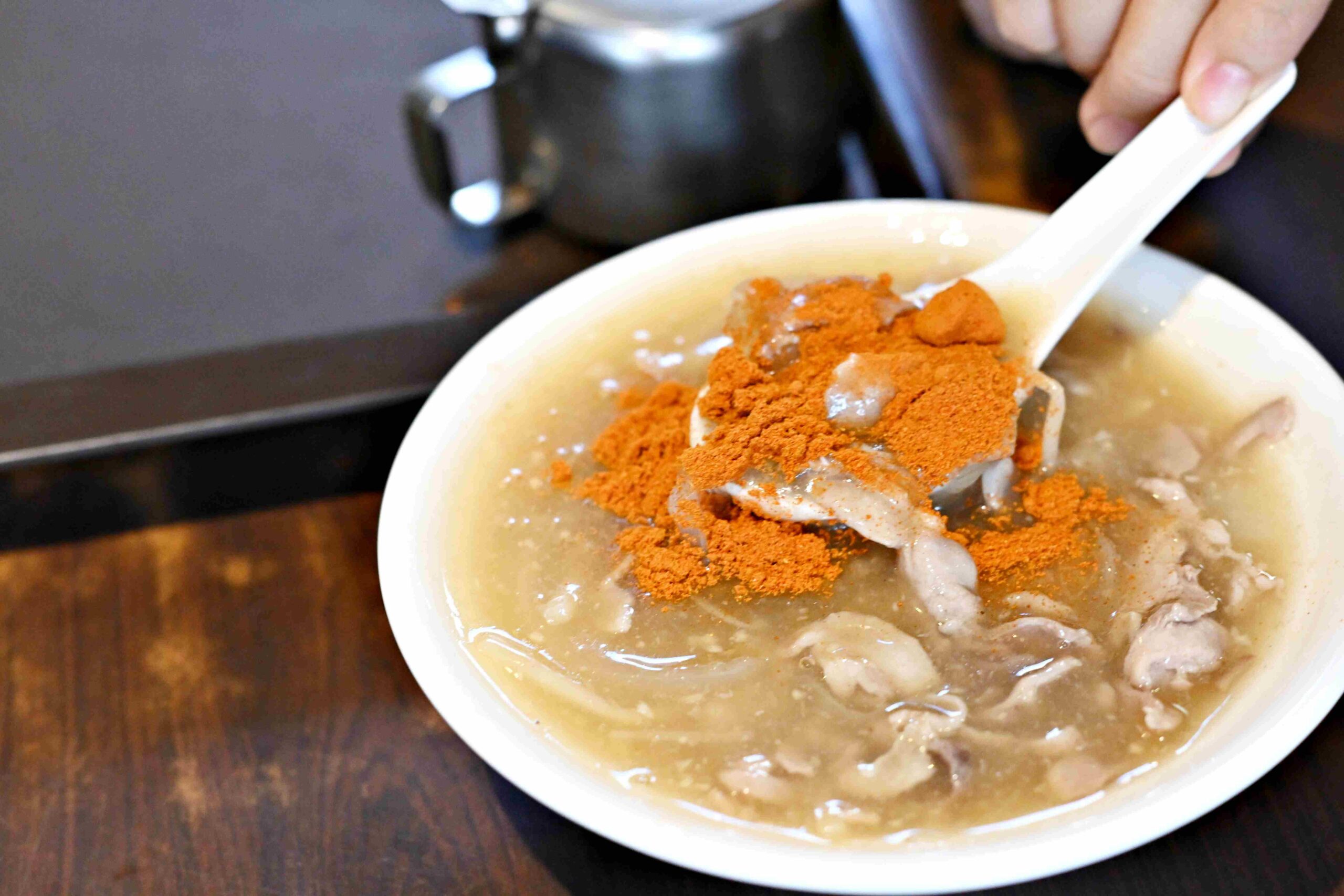 【新店美食】新店北鴨鴨肉羹，羽球金牌國手也愛的在地傳奇美味推薦(菜單) @厚片嘴角帶便當