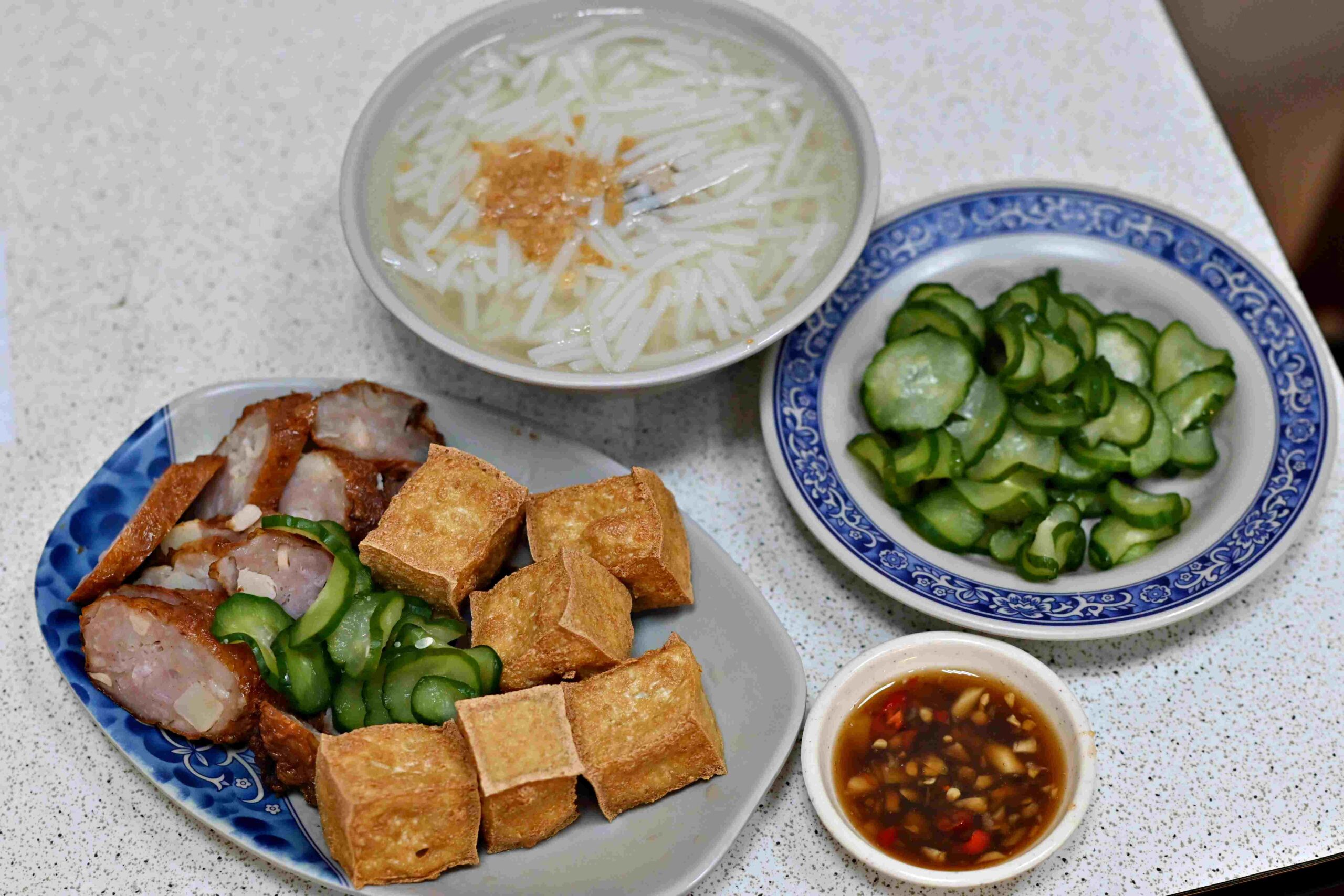 【宜蘭美食】空ㄟ農場千萬燈海夜景超震撼！山頂看景＋現烤披薩超浪漫推薦！(菜單) @厚片嘴角帶便當