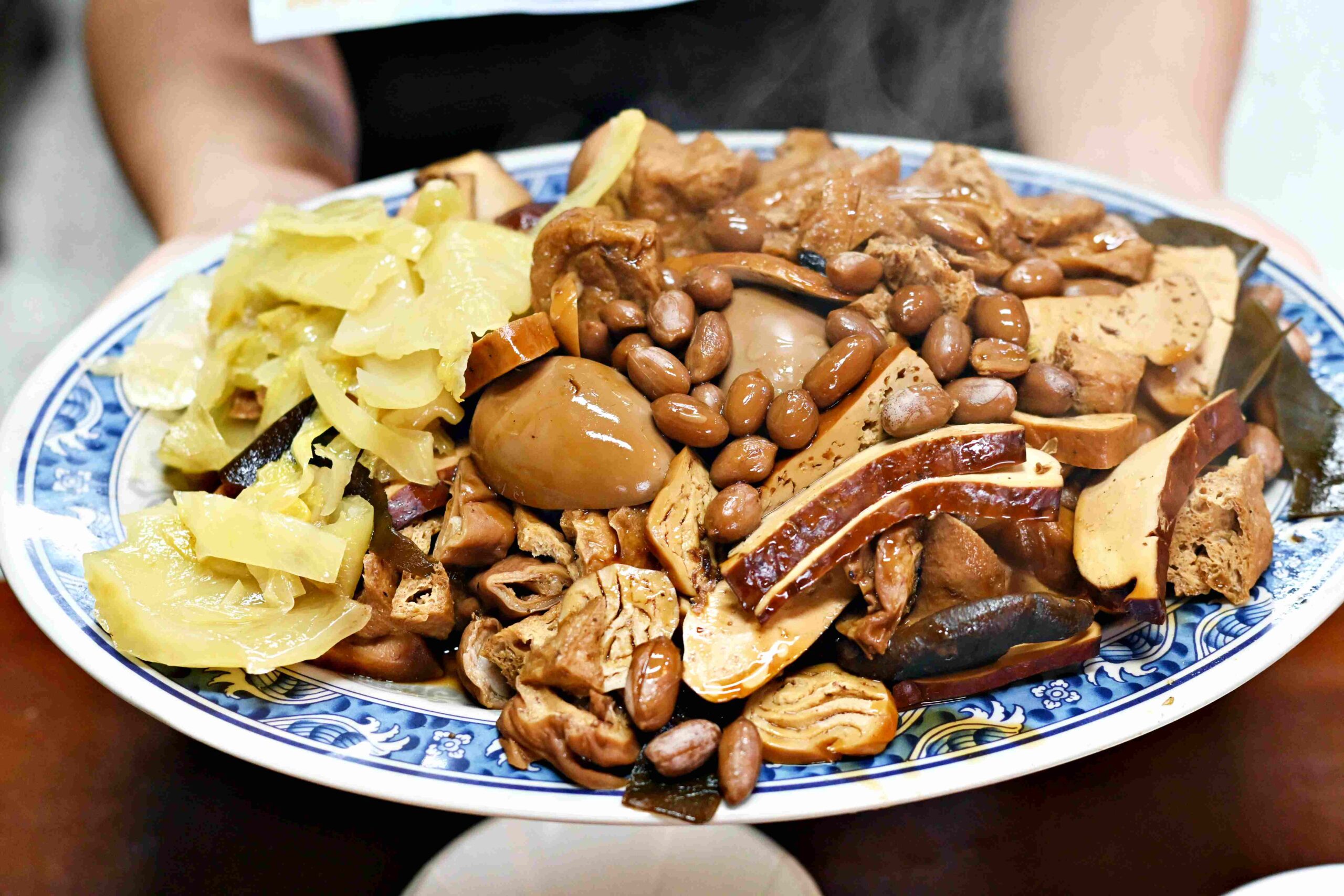 【南港美食】北大荒水餃,巨無霸水餃+滷味山都好吃!到走不動推薦(菜單) @厚片嘴角帶便當 【南港美食】北大荒水餃,巨無霸水餃+滷味山都好吃!到走不動推薦(菜單) @厚片嘴角帶便當