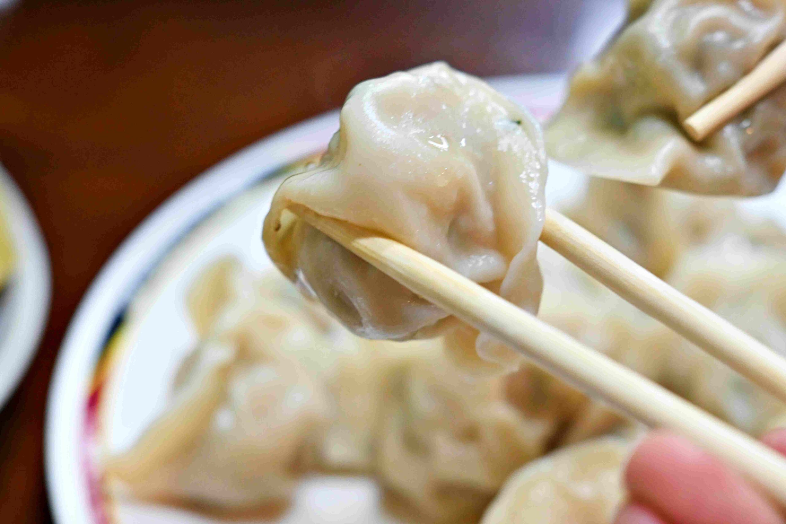 【南港美食】北大荒水餃,巨無霸水餃+滷味山都好吃!到走不動推薦(菜單) @厚片嘴角帶便當 【南港美食】北大荒水餃,巨無霸水餃+滷味山都好吃!到走不動推薦(菜單) @厚片嘴角帶便當