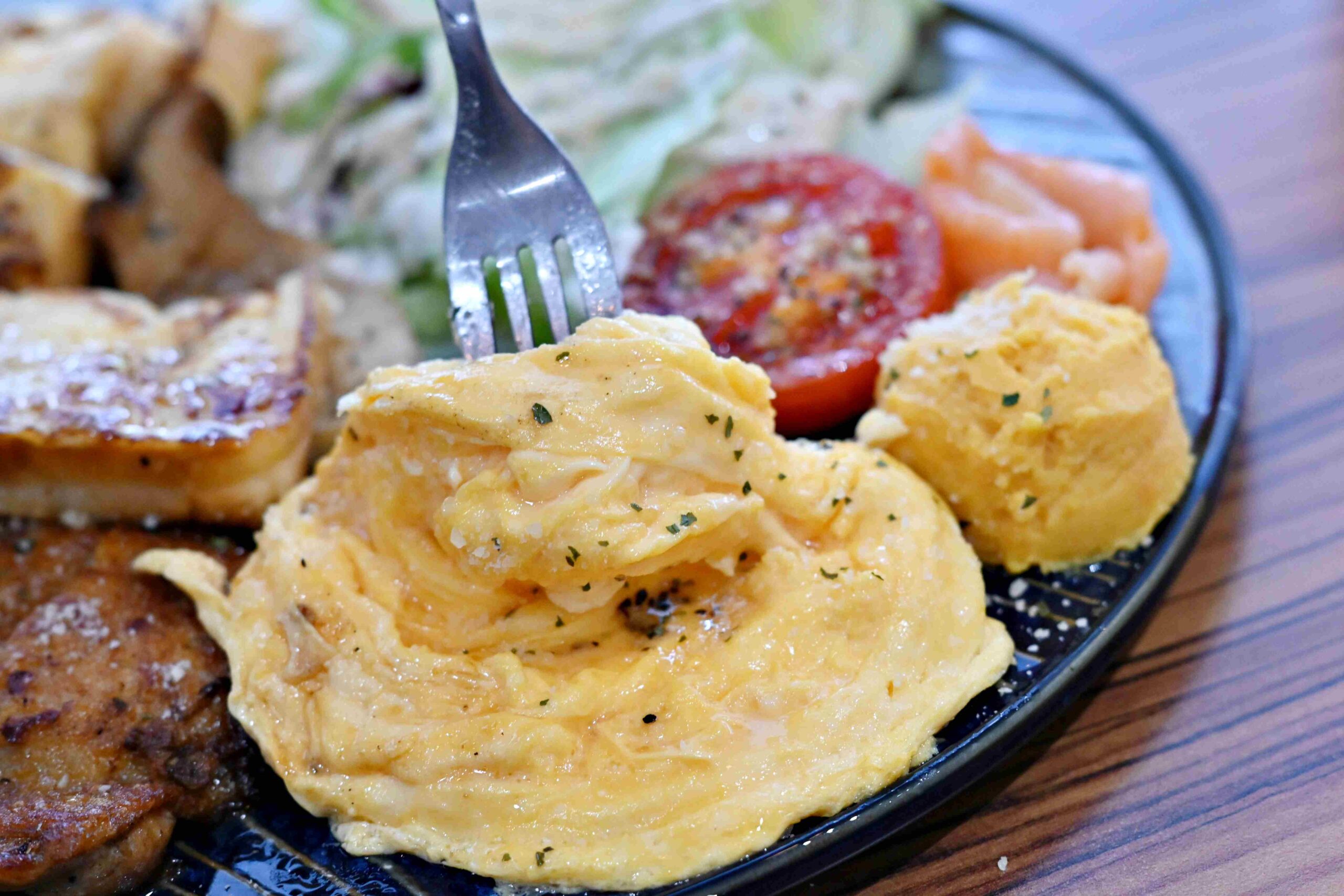 【新莊美食】寓見。胖 Brunch&#038;Pasta，隱藏巷弄美食，必吃推薦(菜單) @厚片嘴角帶便當