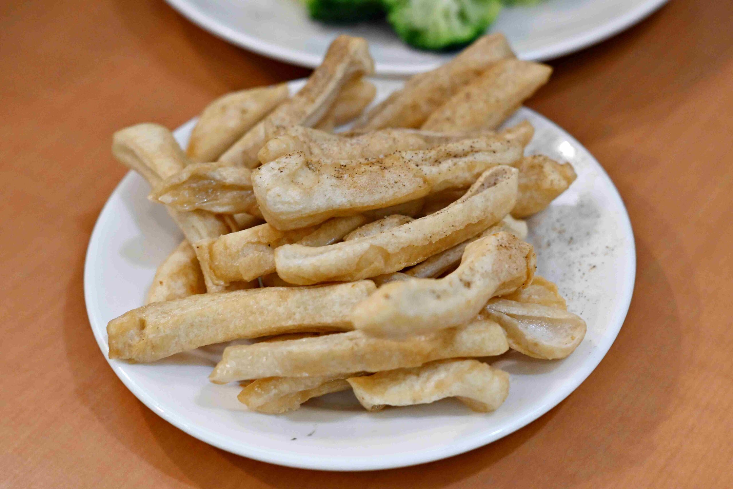 【新莊美食】橘の夢美食館｜隱藏版家常菜，熟客激推的溫馨小館推薦(菜單) @厚片嘴角帶便當
