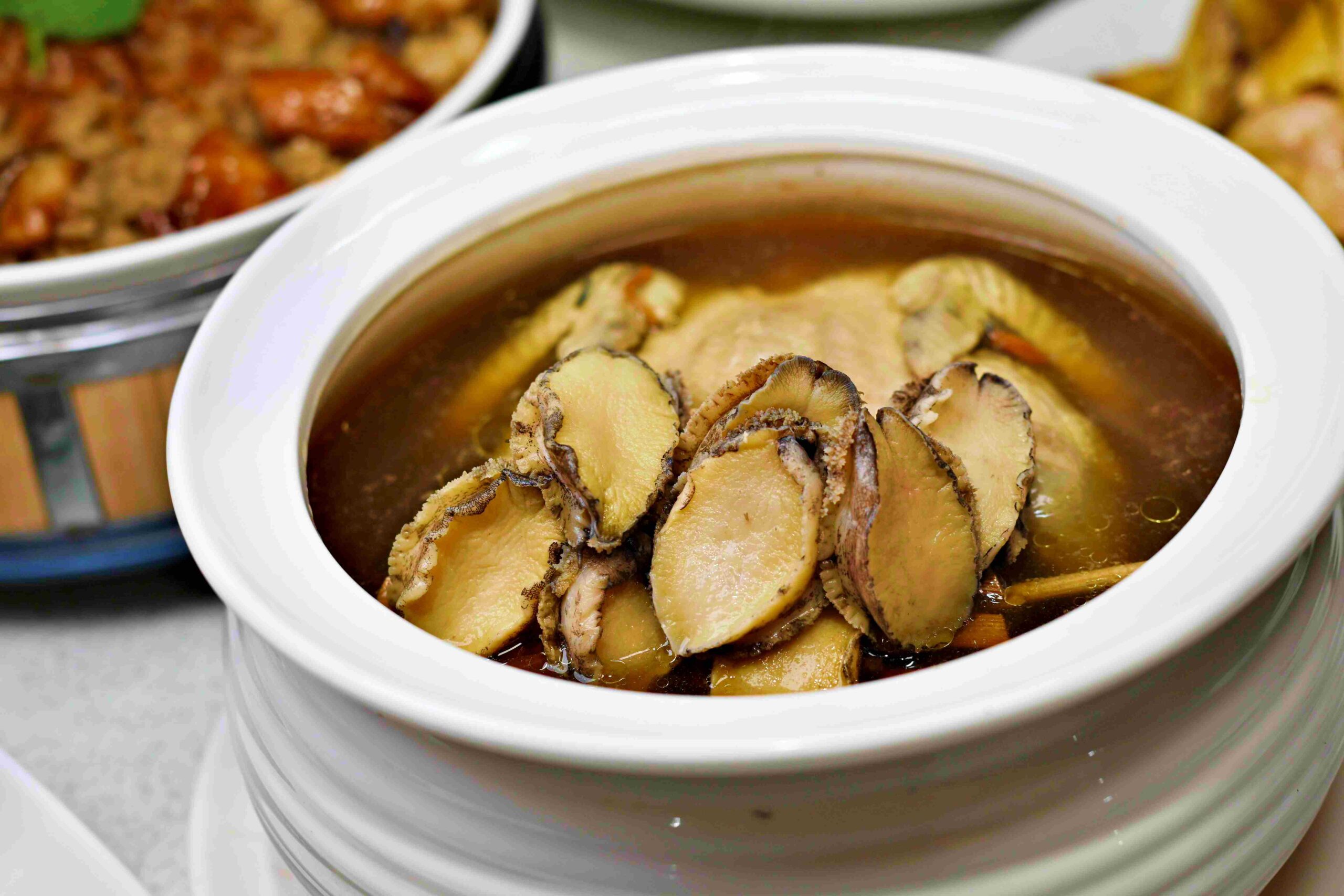 【新店美食】宸軒園粵菜海鮮，香港老師傅真正駐店的合菜餐廳推薦(菜單) @趙先生吃飯