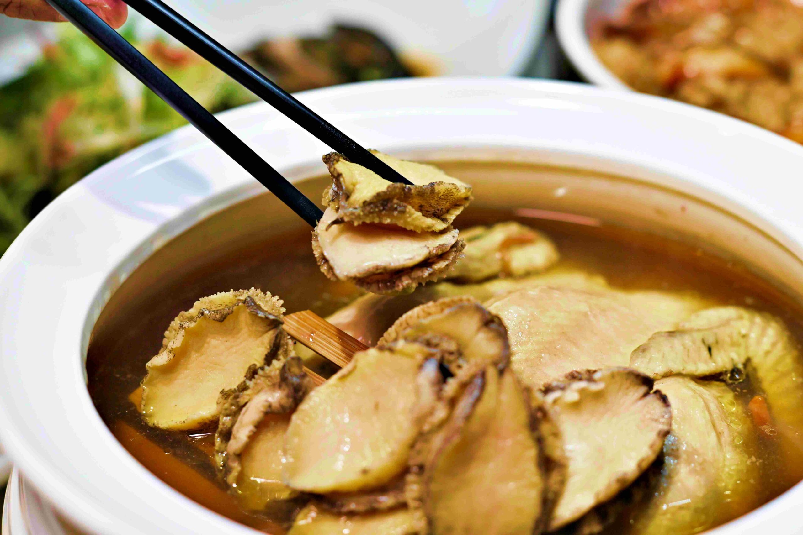 【新店美食】宸軒園粵菜海鮮，香港老師傅真正駐店的合菜餐廳推薦(菜單) @趙先生吃飯