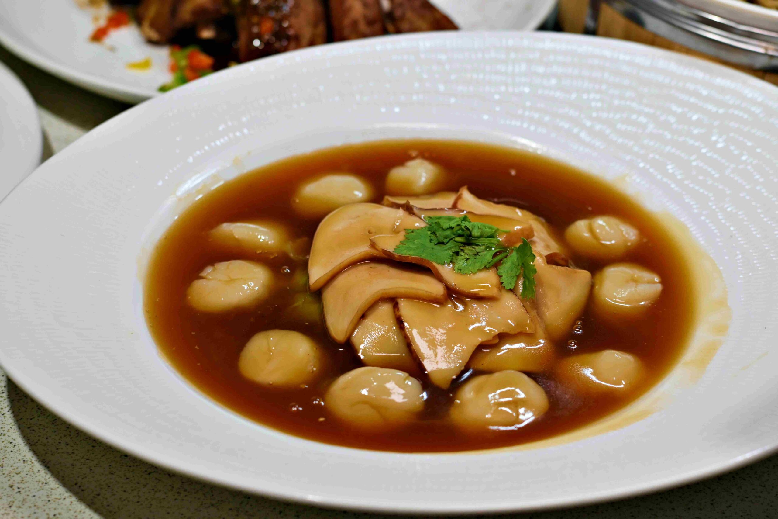 【新店美食】宸軒園粵菜海鮮，香港老師傅真正駐店的合菜餐廳推薦(菜單) @趙先生吃飯