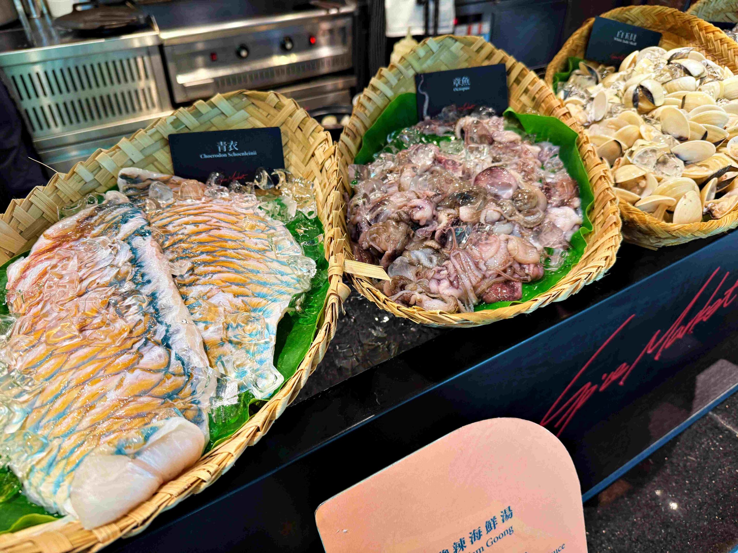 【大直美食】泰市場大直英迪格店，吃到飽泰式首選！2025最新推薦！(菜單) @厚片嘴角帶便當