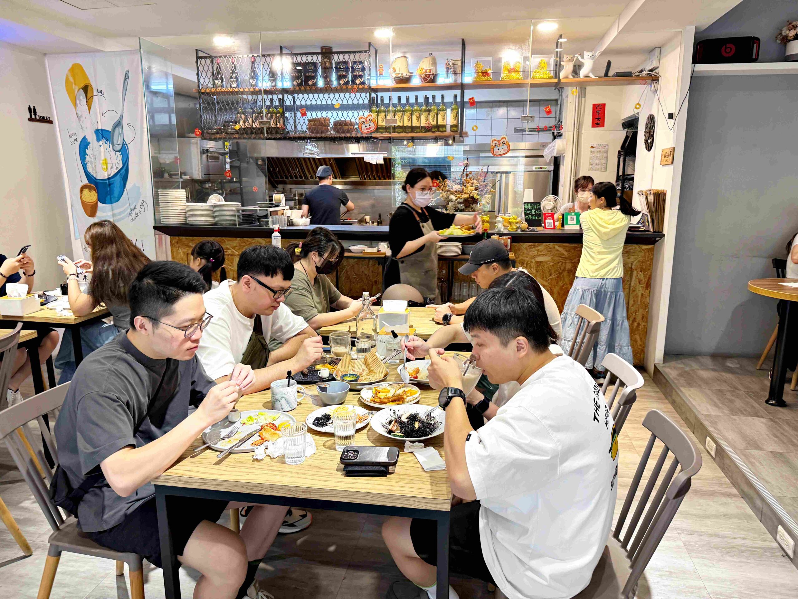 【新莊美食】寓見。胖 Brunch&#038;Pasta，隱藏巷弄美食，必吃推薦(菜單) @厚片嘴角帶便當