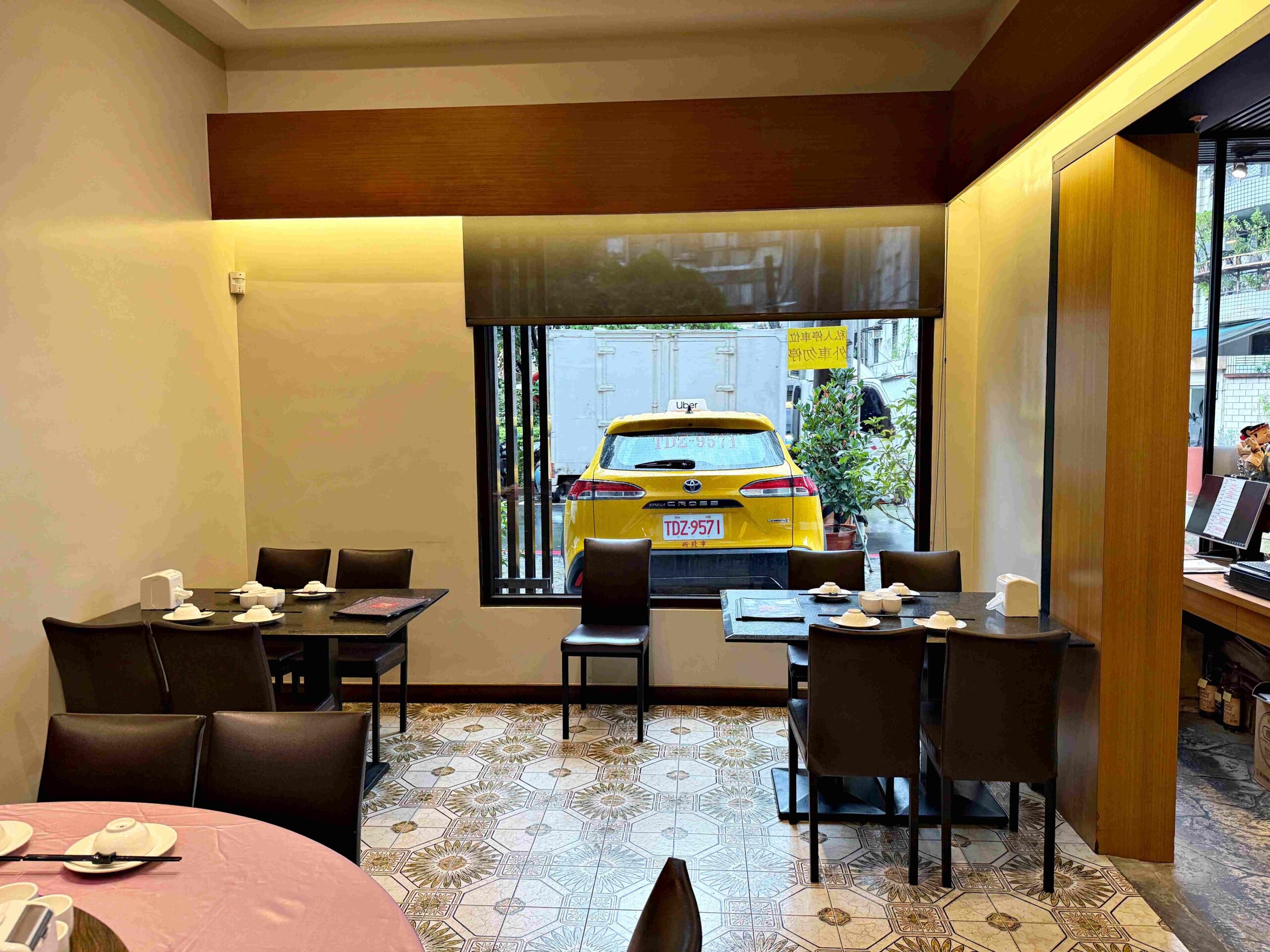 【永和美食】紅堂新川菜餐廳，平價又夠味的川菜館，聚餐超推薦(菜單) @厚片嘴角帶便當