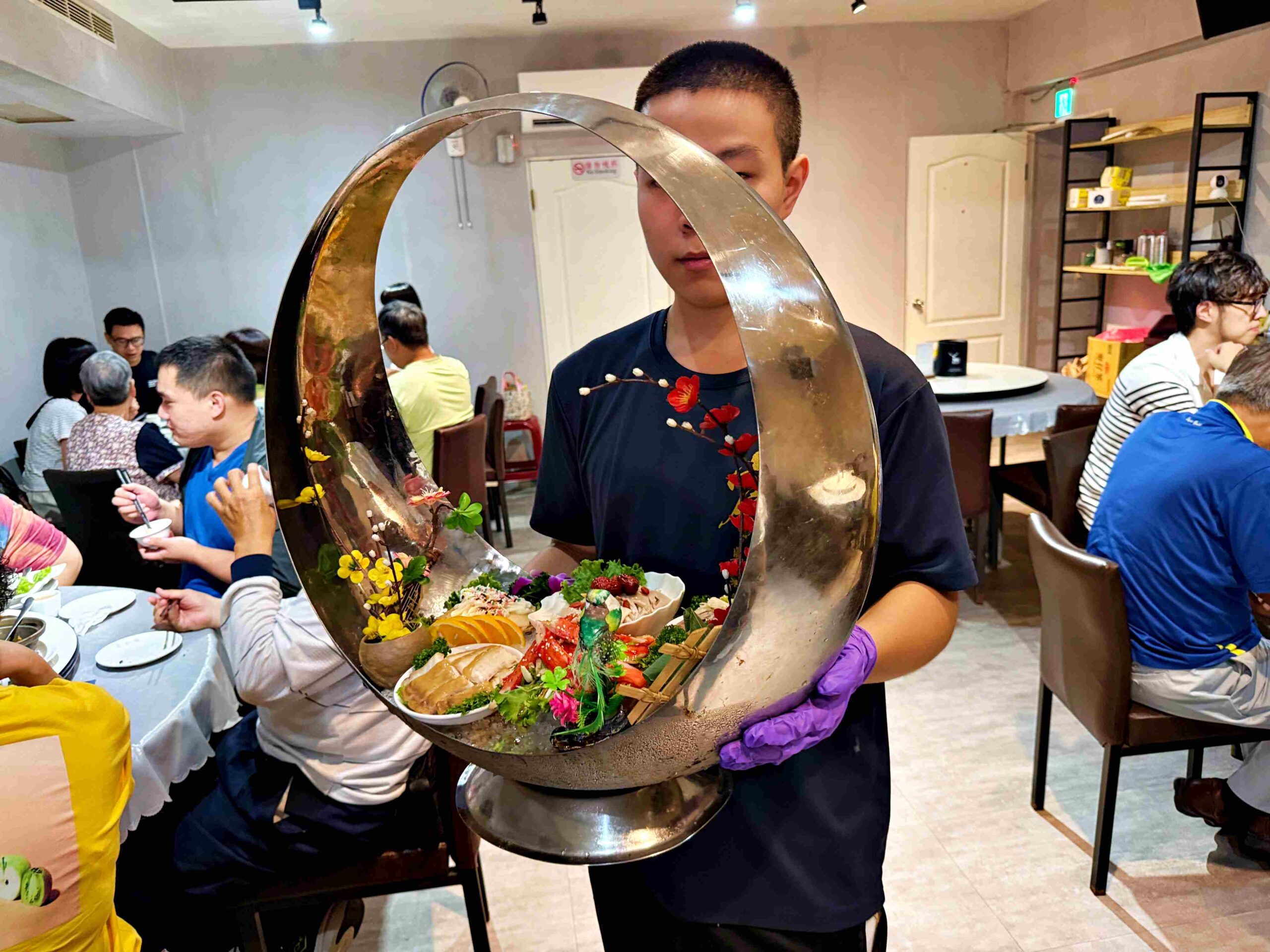 【新店美食】宸軒園粵菜海鮮，香港老師傅真正駐店的合菜餐廳推薦(菜單) @趙先生吃飯