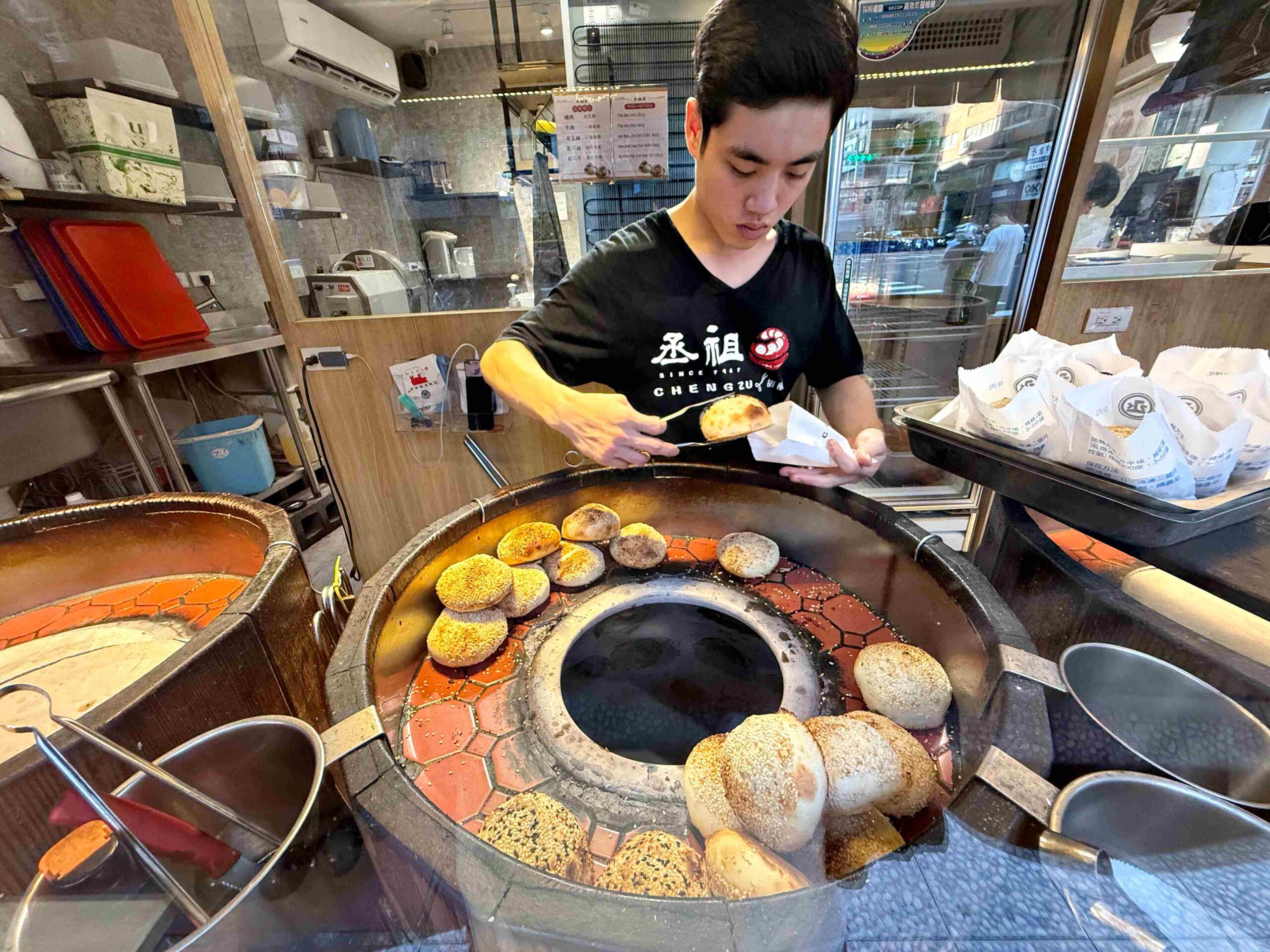 【永和美食】丞祖胡椒餅-新北永和店，外送下午茶人氣王，爆餡爆汁推薦(菜單) @厚片嘴角帶便當