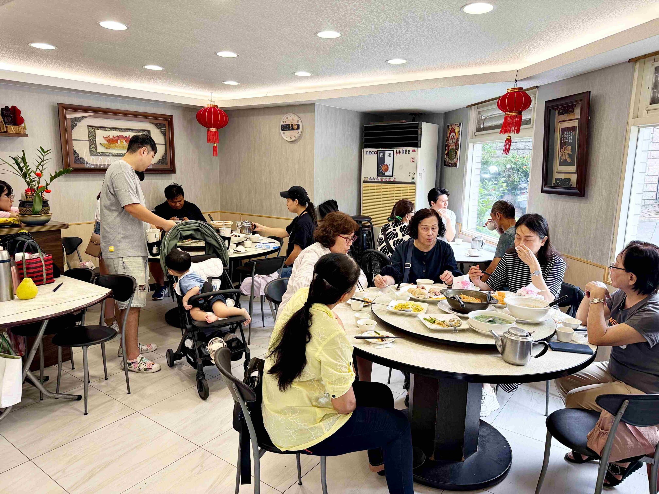 【內湖美食】大湖餐館，內湖三十年老字號餐廳，碧湖公園旁推薦(菜單) @厚片嘴角帶便當