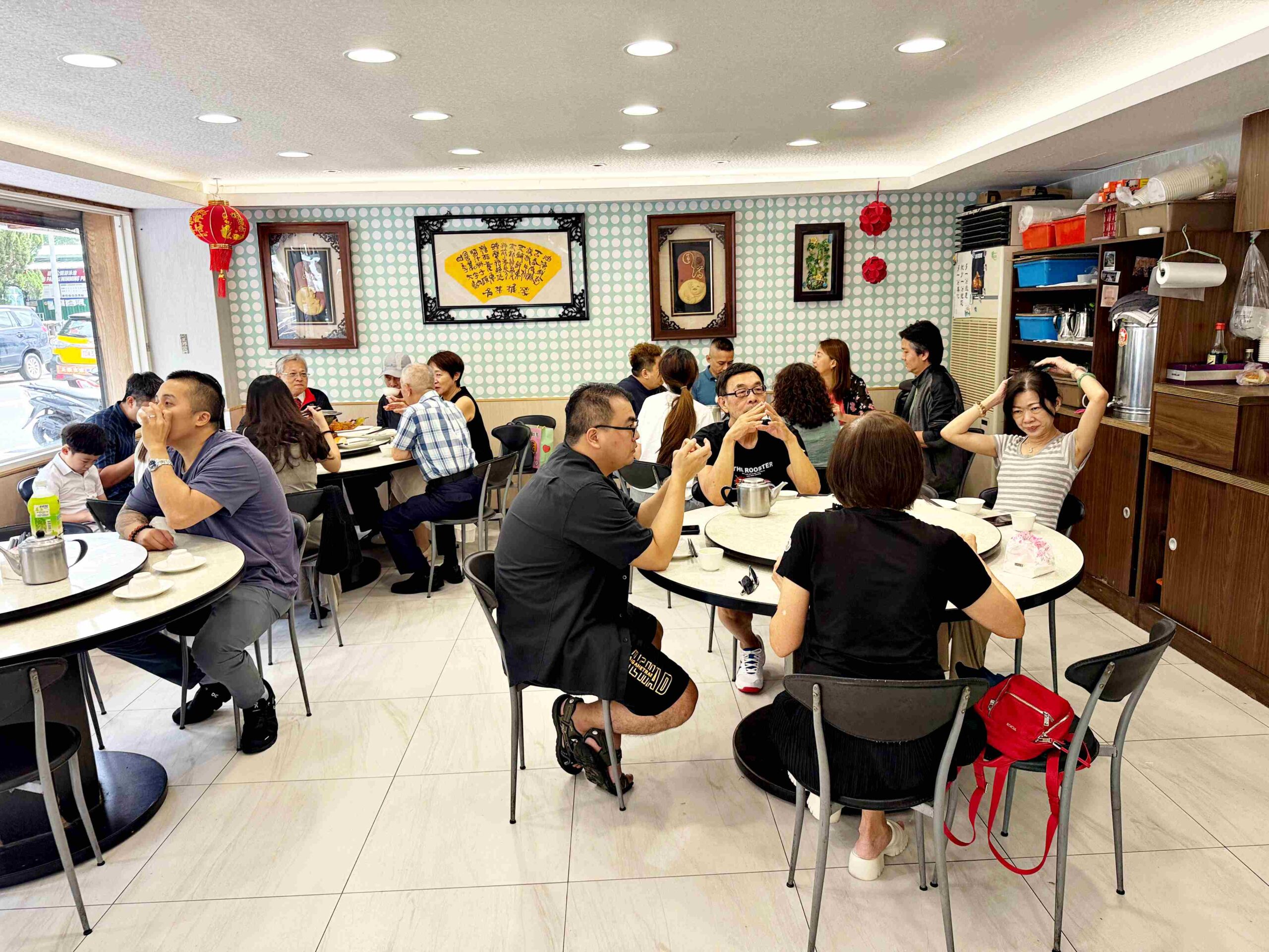 【內湖美食】大湖餐館，內湖三十年老字號餐廳，碧湖公園旁推薦(菜單) @厚片嘴角帶便當