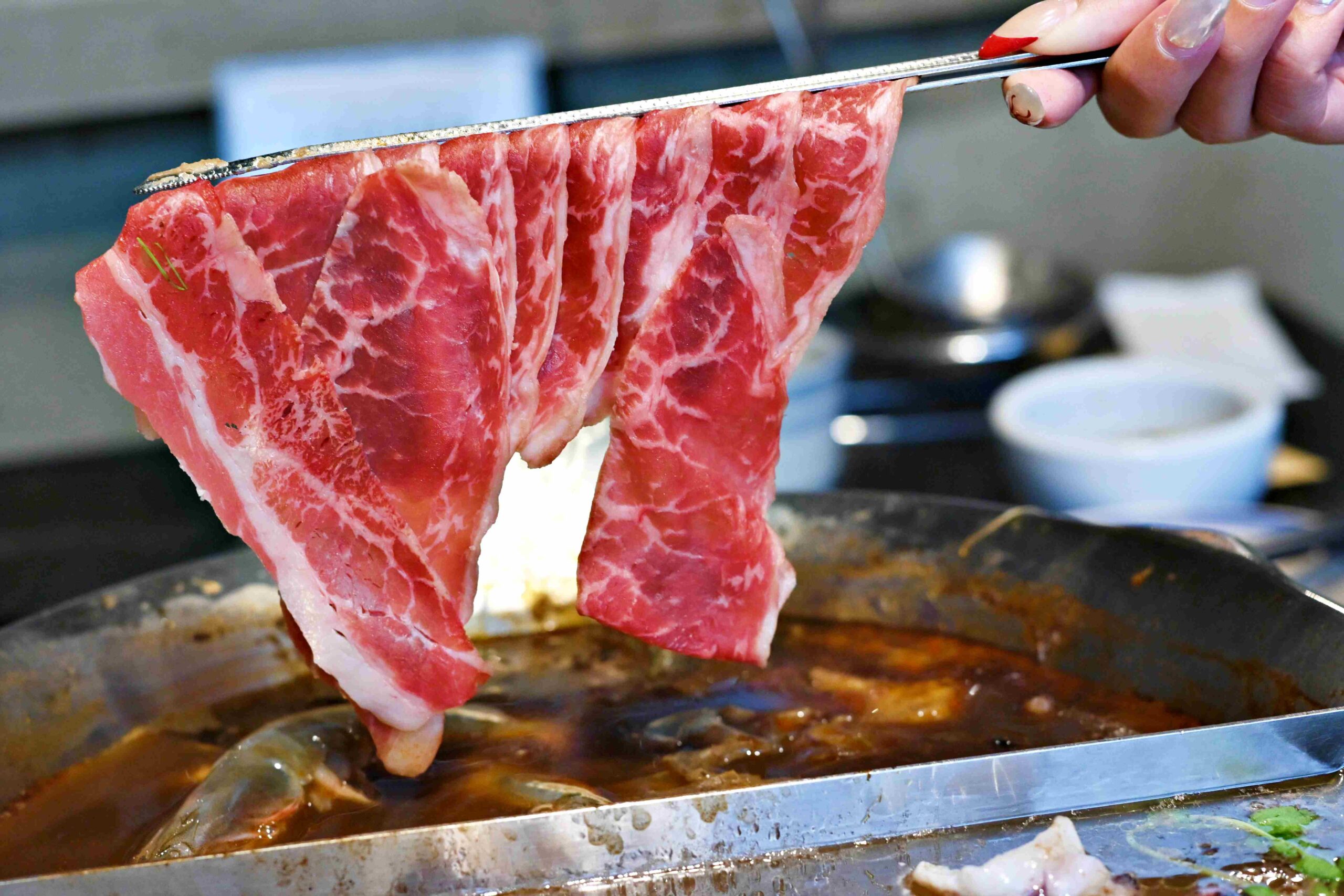 【台北美食】本鼎堂台式漢方麻辣鍋，純天然結合中藥香與麻辣香真的強推薦(菜單) @趙先生吃飯