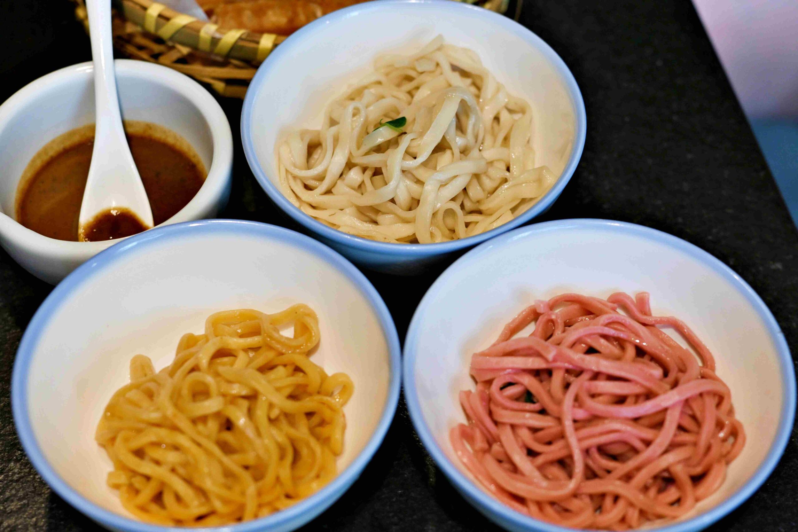 【台北美食】本鼎堂台式漢方麻辣鍋,純天然結合中藥香與麻辣香真的強推薦(菜單) @趙先生吃飯 【台北美食】本鼎堂台式漢方麻辣鍋,純天然結合中藥香與麻辣香真的強推薦(菜單) @趙先生吃飯