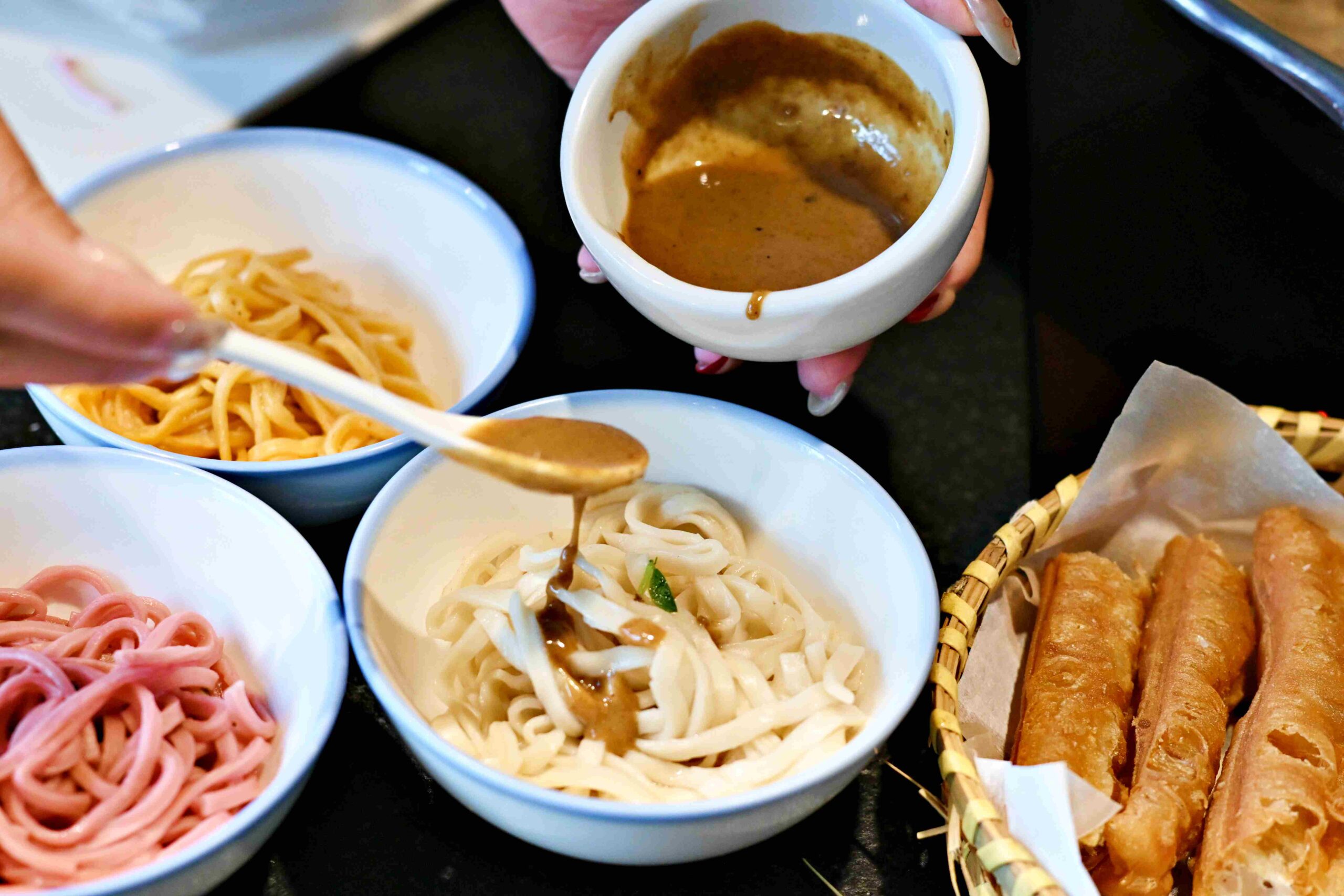 【台北美食】本鼎堂台式漢方麻辣鍋,純天然結合中藥香與麻辣香真的強推薦(菜單) @趙先生吃飯 【台北美食】本鼎堂台式漢方麻辣鍋,純天然結合中藥香與麻辣香真的強推薦(菜單) @趙先生吃飯