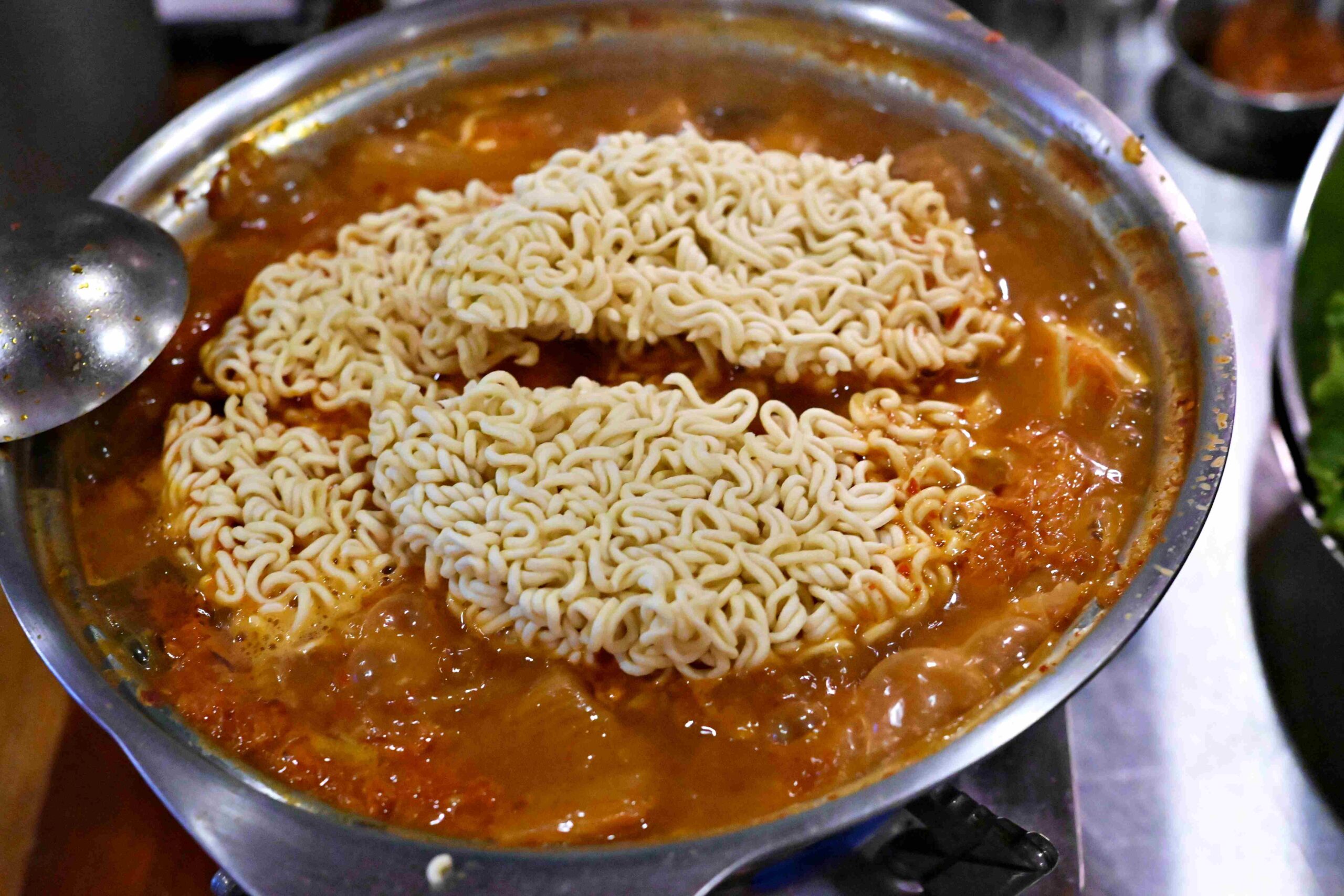 【中山美食】金豬食堂 Gold Pig Taiwan，台北店完整體驗必點推薦(菜單) @趙先生吃飯