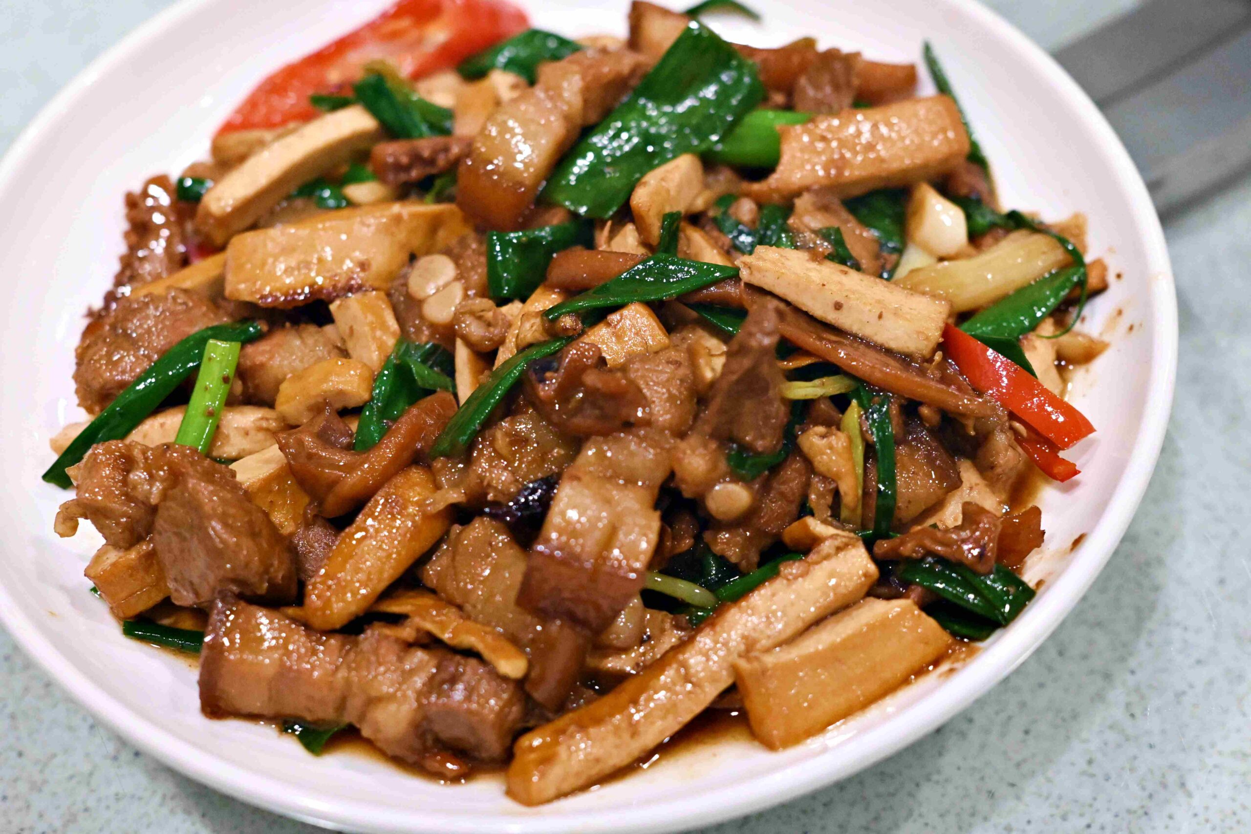 【苗栗美食】雲洞山莊，在雲海裡吃飯的客家餐廳，客家合菜與超美景觀推薦(菜單)！ @趙先生吃飯