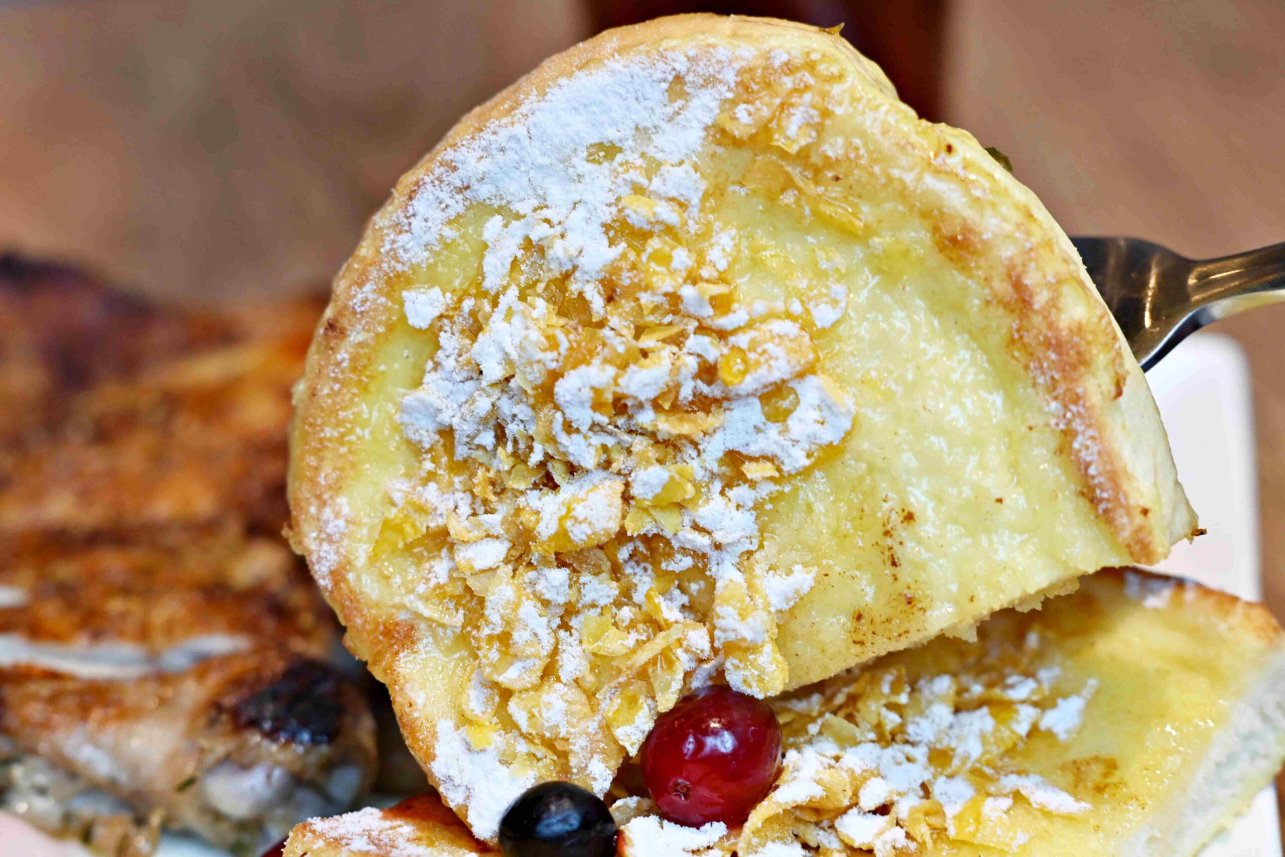 【新莊早午餐推薦】豐滿早午餐新莊中信店：被綠意包圍的城市小森林(菜單)！ @趙先生吃飯