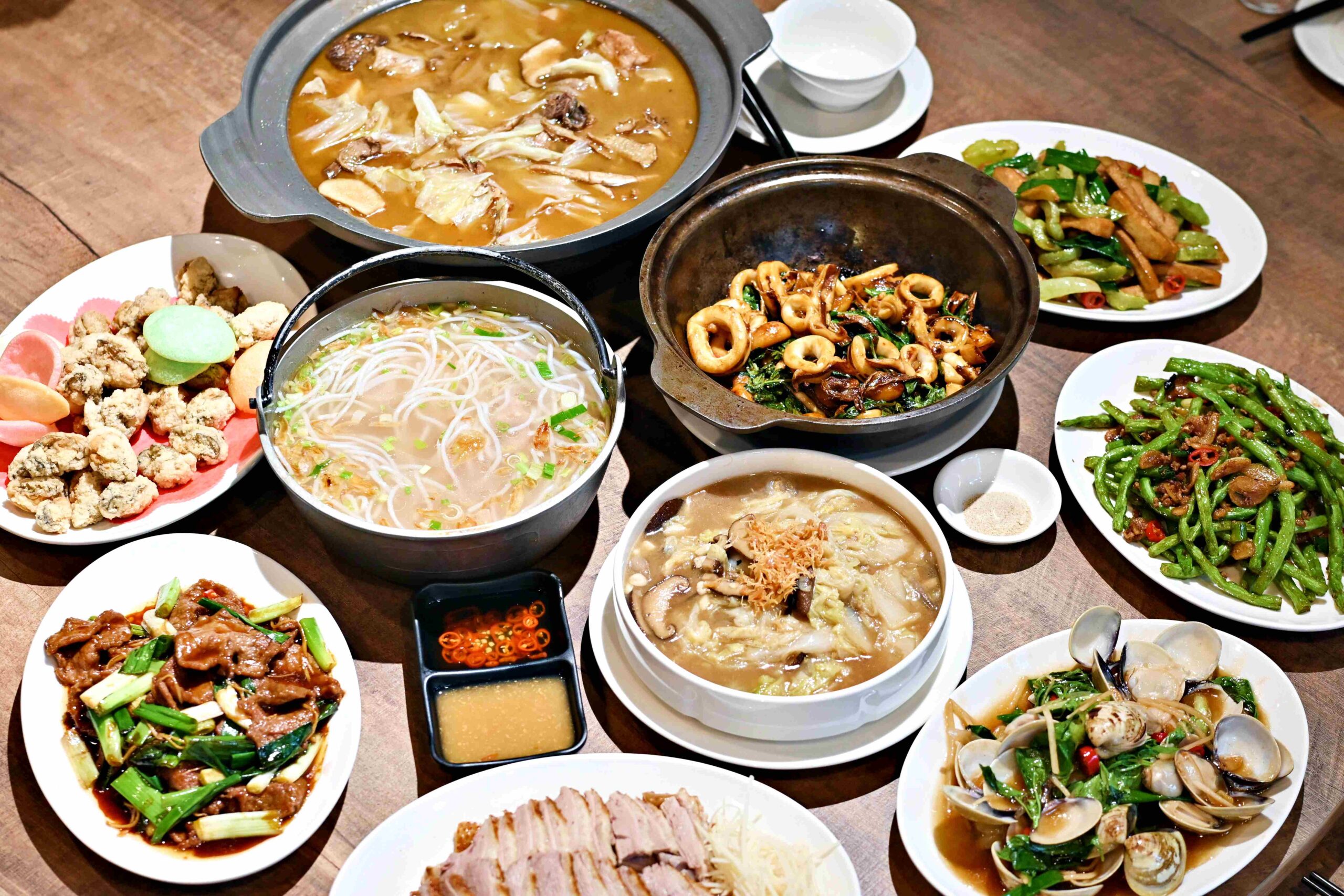 【松山美食】鵝肉川光復店，鵝肉香氣迷人、芋頭米粉還能吃到飽推薦(菜單) @趙先生吃飯