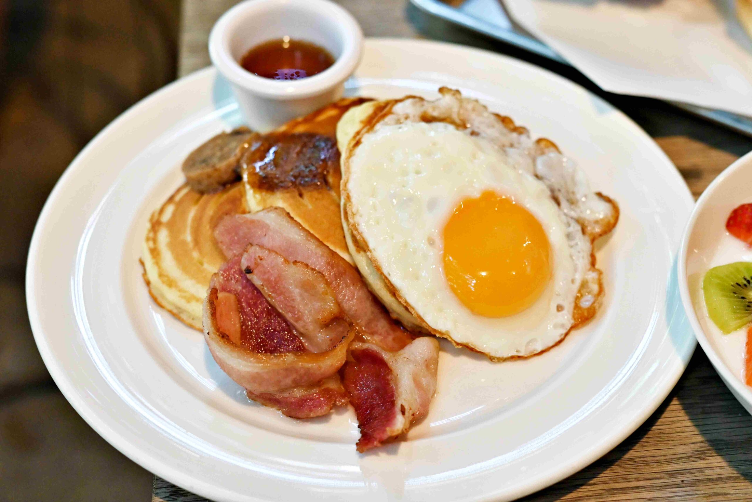 【松山美食】Woolloomooloo Fujin，藏在城市裡的小森林，早午餐、下午茶咖啡廳秘境推薦(菜單) @趙先生吃飯