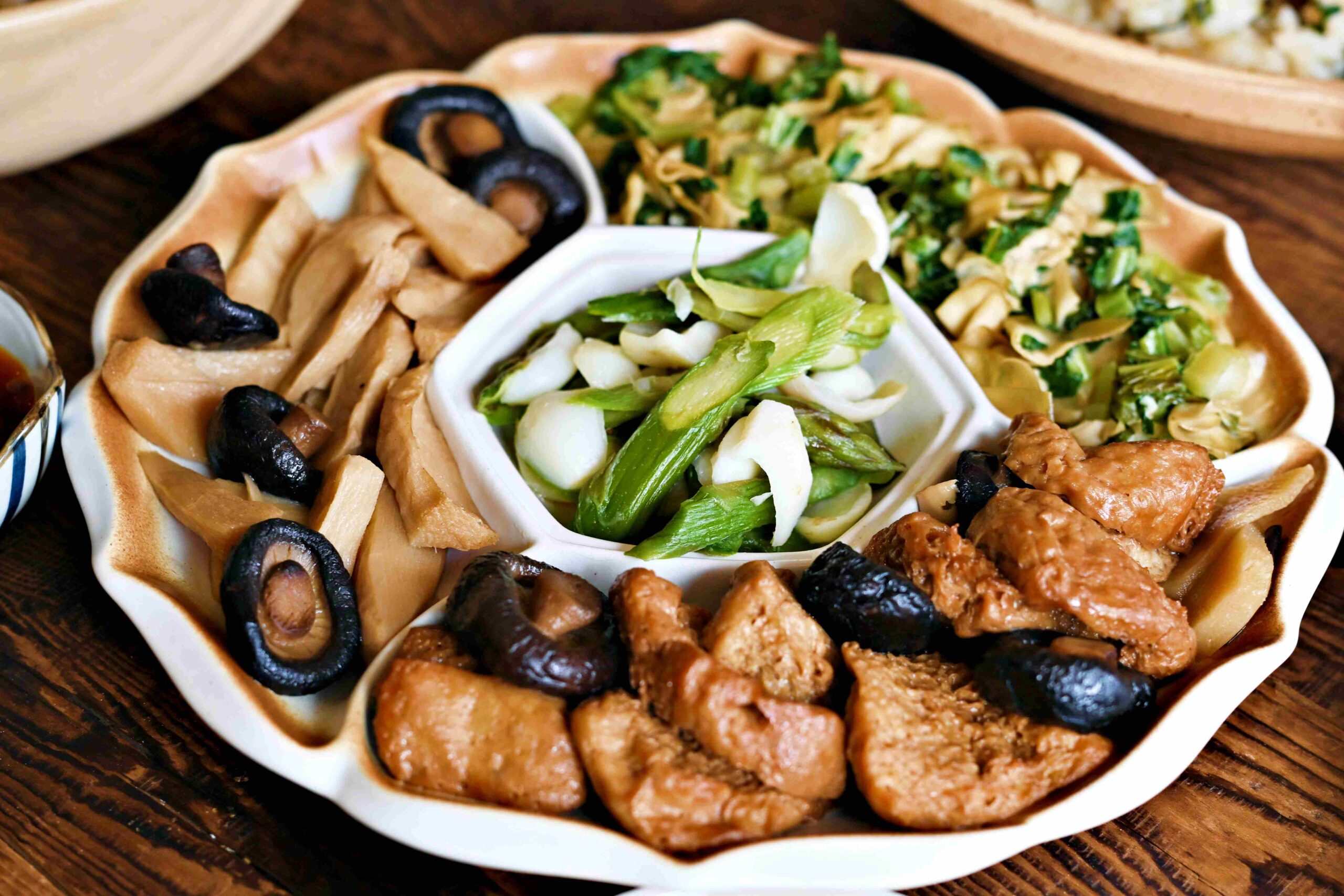 【年菜推薦】良品開飯直接幫你配年菜，多家名店一次到位推薦！ @趙先生吃飯