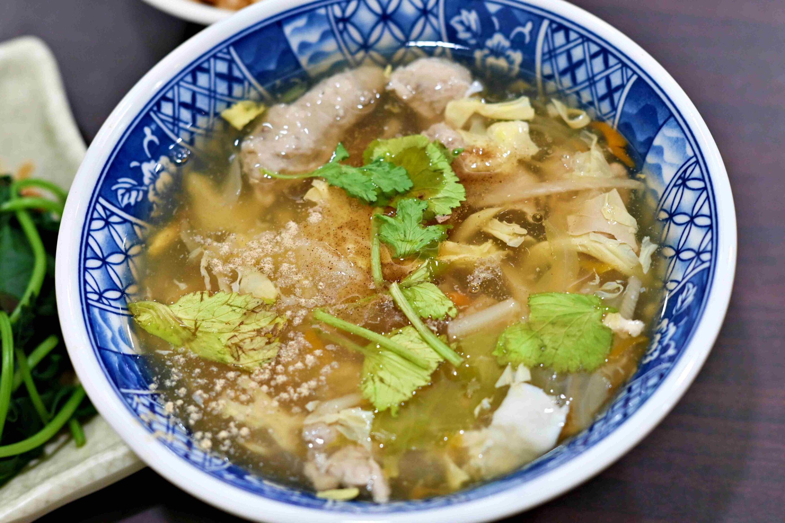 【新莊美食】肉總裁油飯肉羹，古早味必吃，油飯清爽不膩、肉羹湯超順口推薦！(菜單) @趙先生吃飯