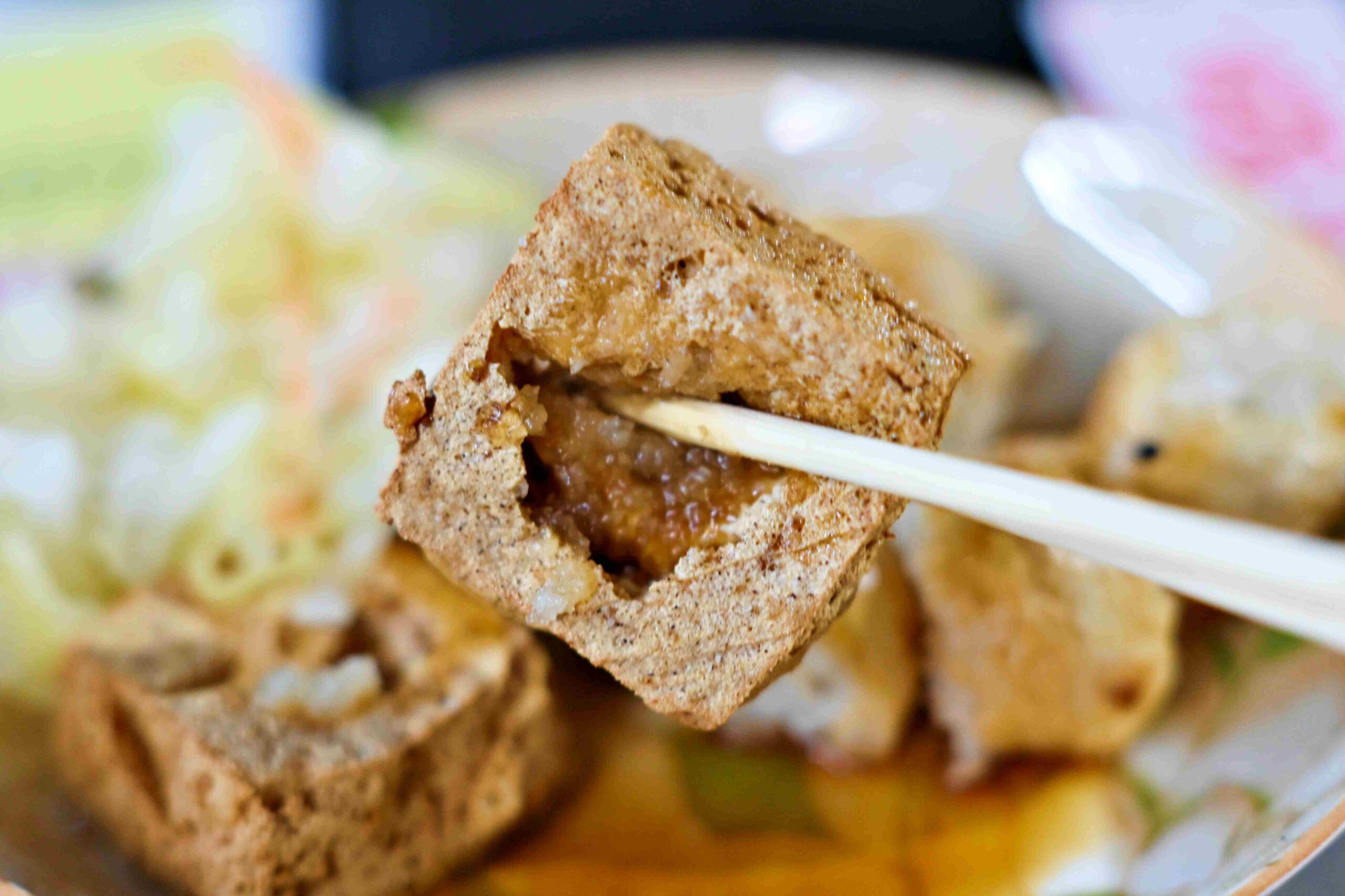 【新莊美食】紀家臭豆腐，現炸超酥脆，麵線和炸蘿蔔糕也超強推薦！(菜單) @趙先生吃飯