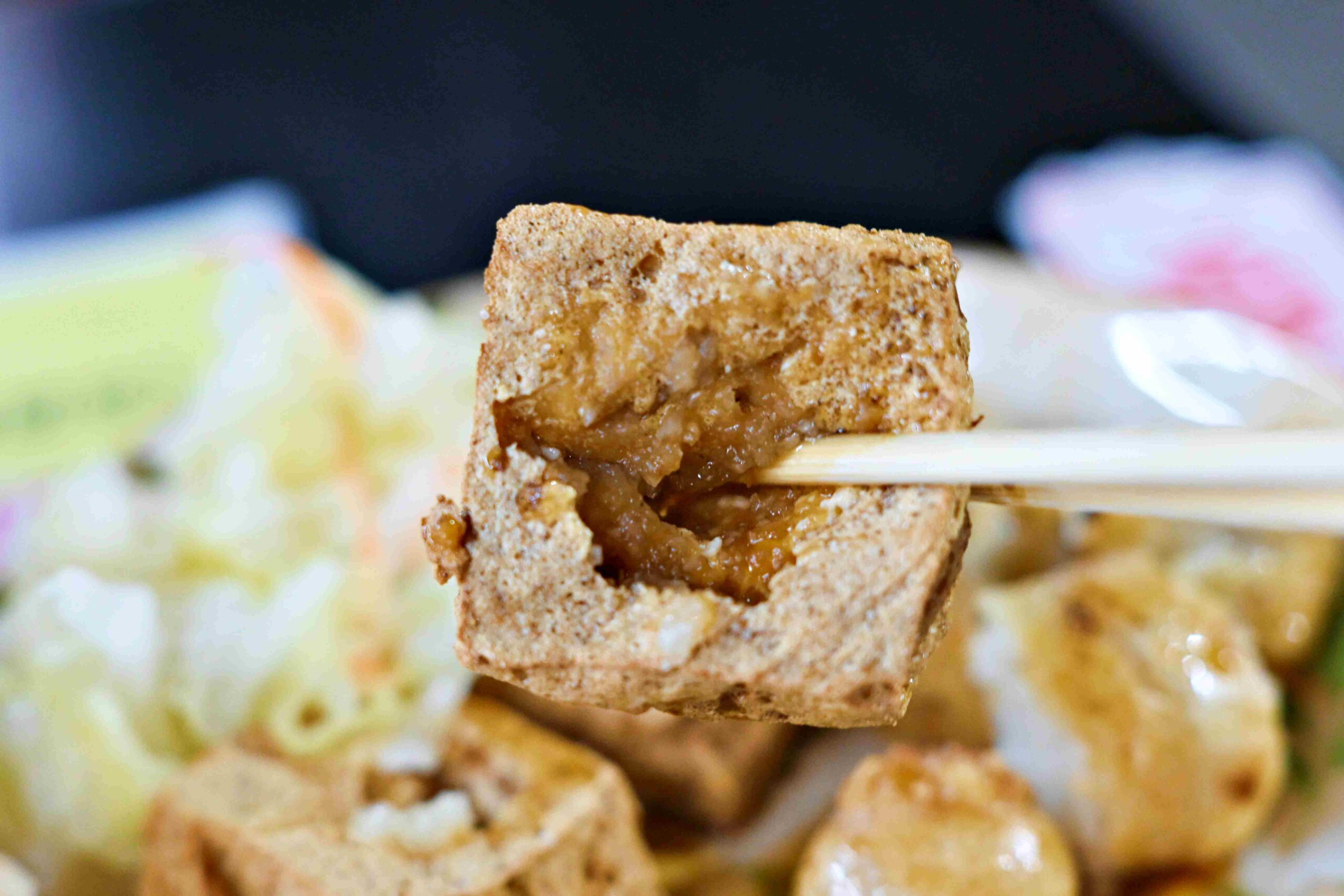 【新莊美食】紀家臭豆腐，現炸超酥脆，麵線和炸蘿蔔糕也超強推薦！(菜單) @趙先生吃飯