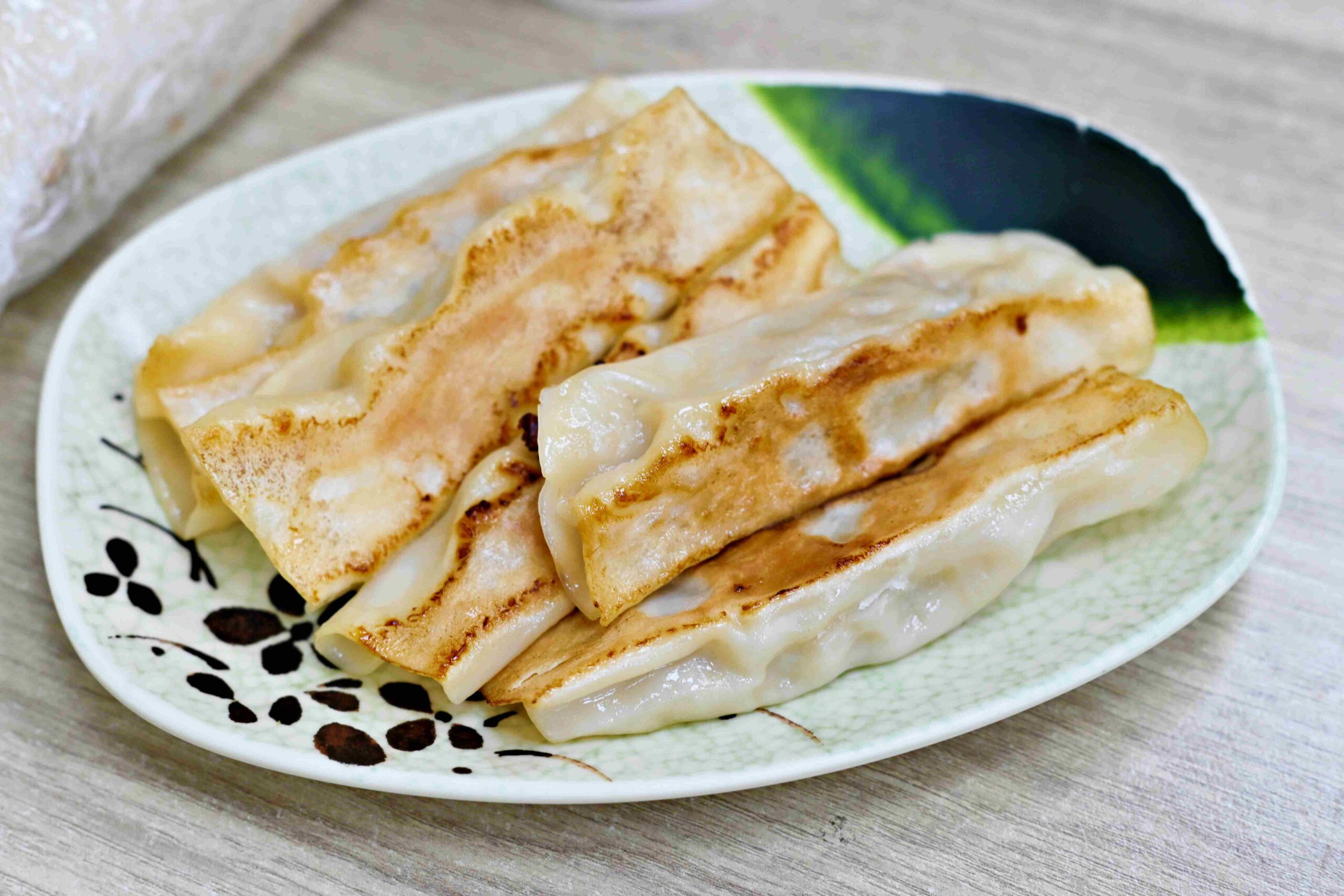 【泰山美食】華家永和豆漿，現桿油條＋手工燒餅比阜杭更耐吃推薦！(菜單) @趙先生吃飯