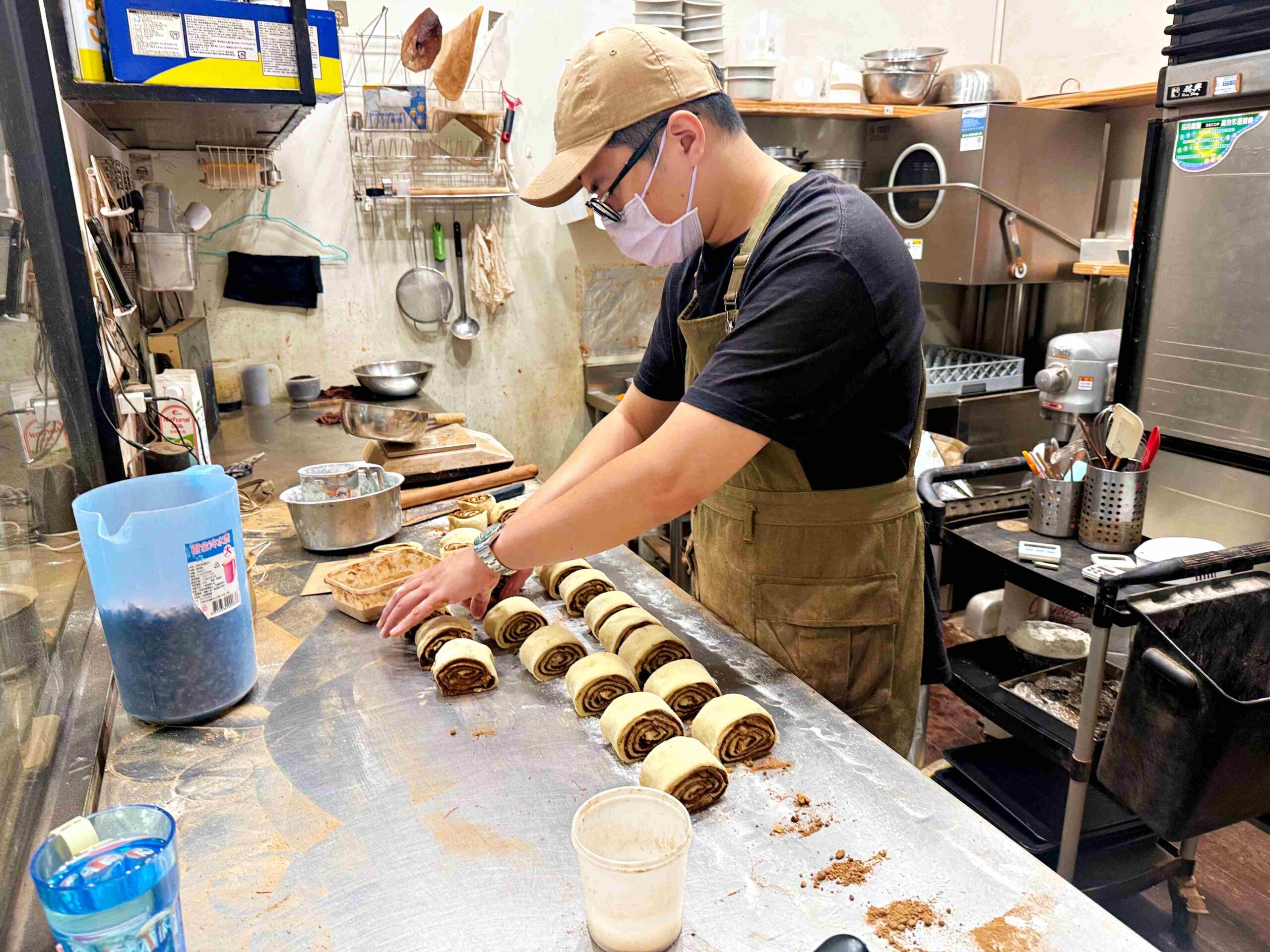 【台北車站美食】Twin Brothers Coffee，甜點肉桂捲很強，飲料也高水準推薦(菜單) @趙先生吃飯