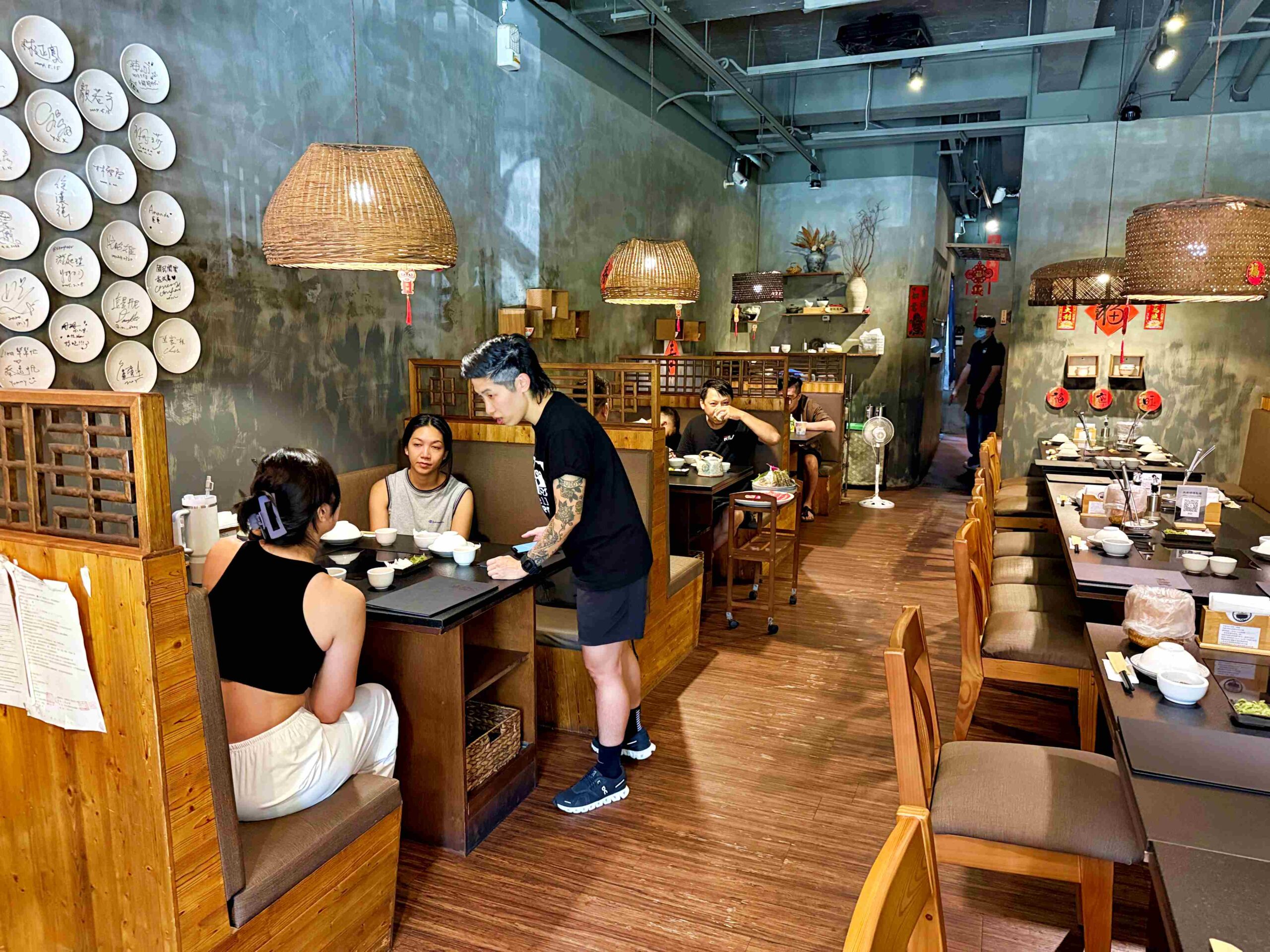 【台北美食】本鼎堂台式漢方麻辣鍋，純天然結合中藥香與麻辣香真的強推薦(菜單) @趙先生吃飯