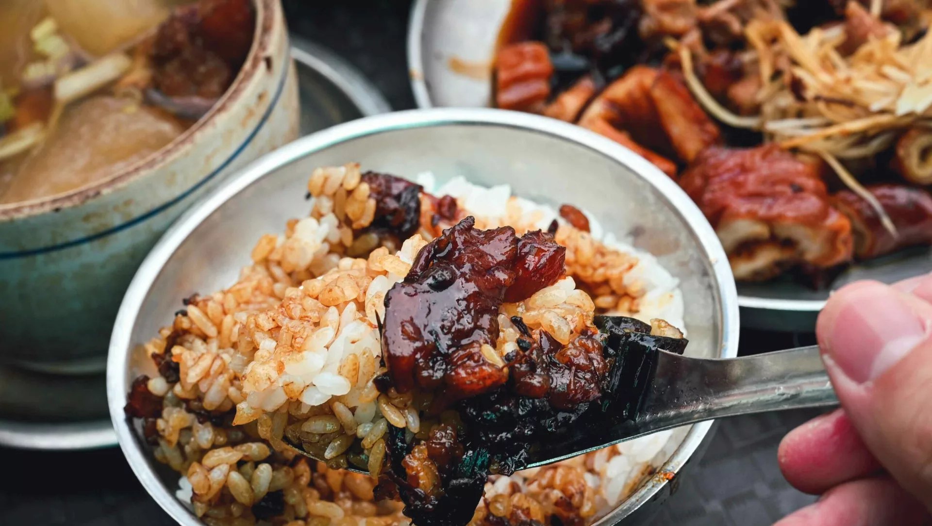 【北投美食】矮仔財滷肉飯，50年老字號必吃醬香滷肉飯推薦（菜單） @趙先生吃飯