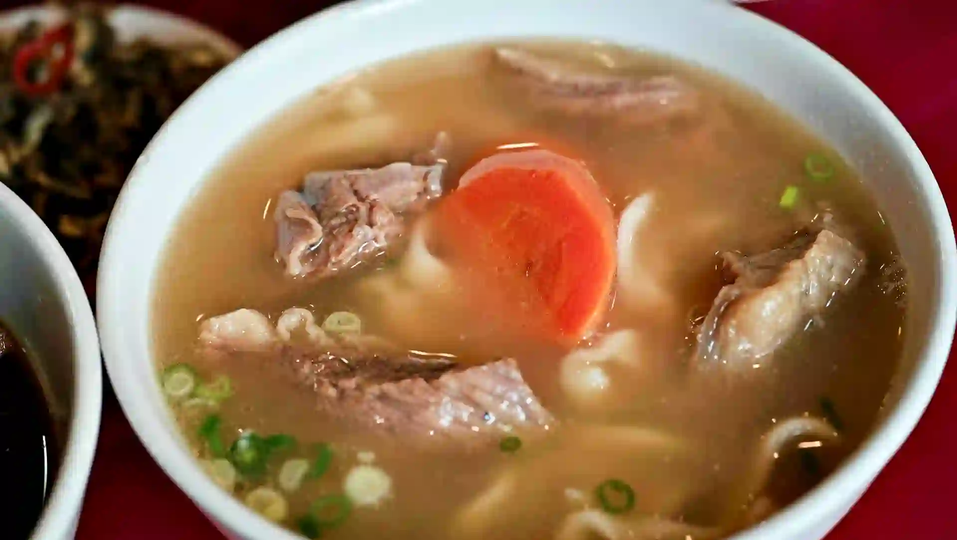 【大安區美食】老宋記真善美牛肉麵,$140最大塊的牛肉麵、免費加湯,得獎60年老店推薦(附菜單) @趙先生吃飯 【大安區美食】老宋記真善美牛肉麵,$140最大塊的牛肉麵、免費加湯,得獎60年老店推薦(附菜單) @趙先生吃飯