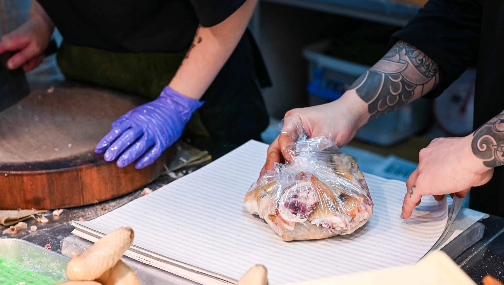 【北投美食】一順鹽水雞，肉質嫩甜的排隊人氣煙燻雞、鹽水雞推薦(菜單) @趙先生吃飯