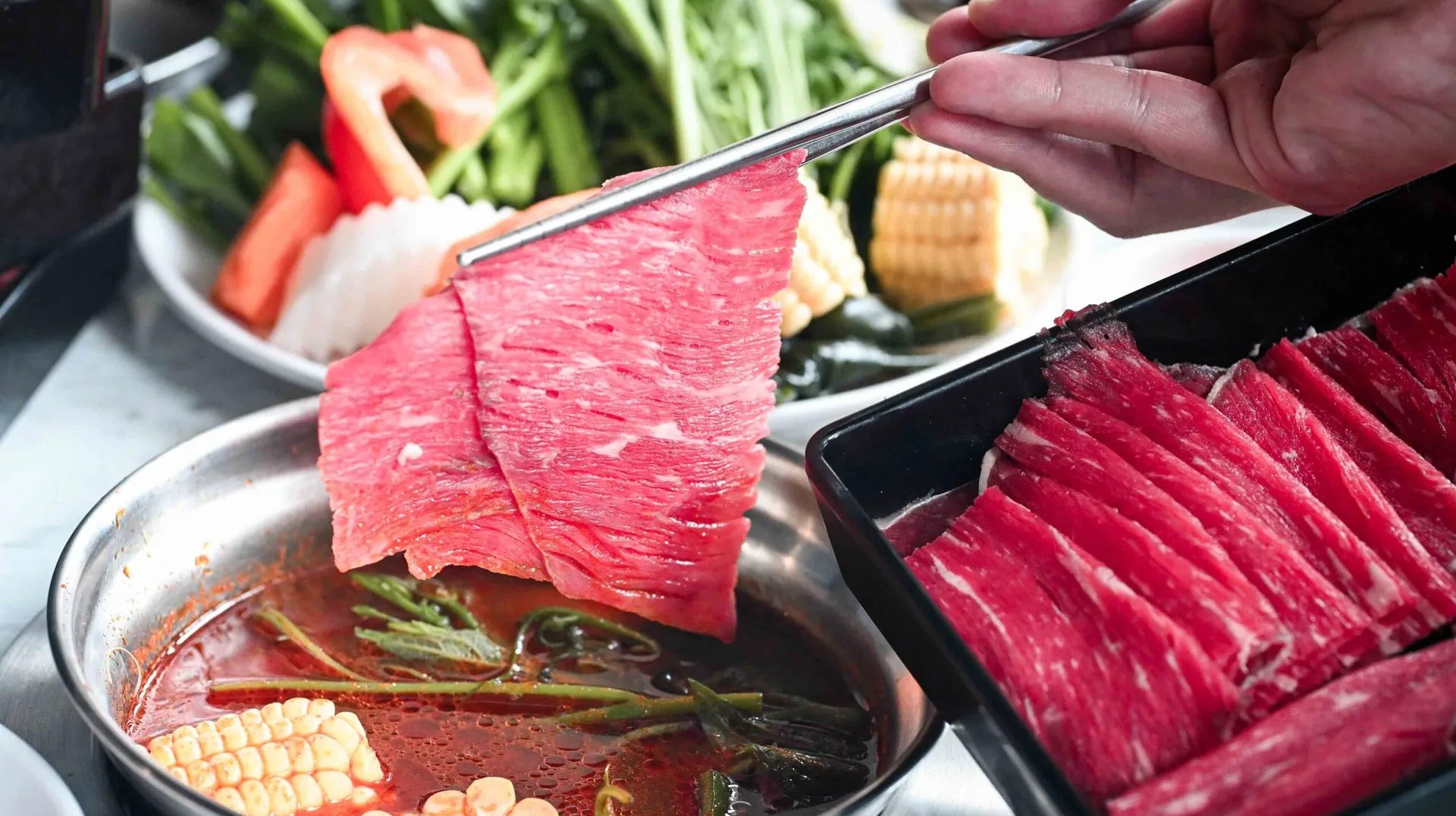 【三重美食】羽葉麻辣火鍋，$539吃超過百樣食材，火鍋+自助餐超划算推薦！(菜單) @趙先生吃飯