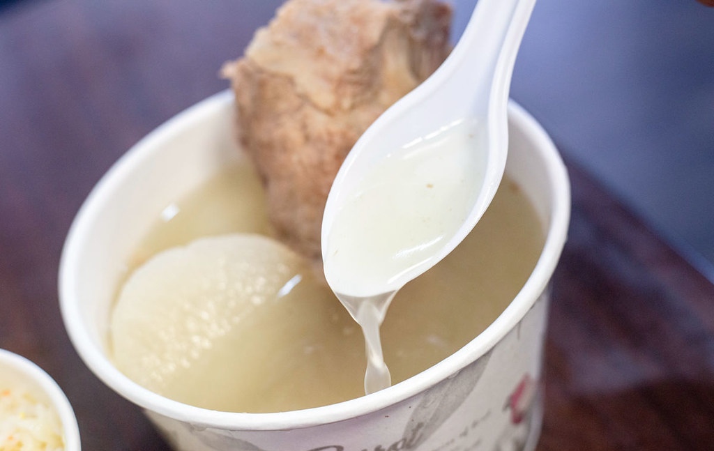 【萬華美食】原汁排骨湯 和平本舖，排骨軟嫩且湯頭清甜可以續湯推薦(菜單) @趙先生吃飯