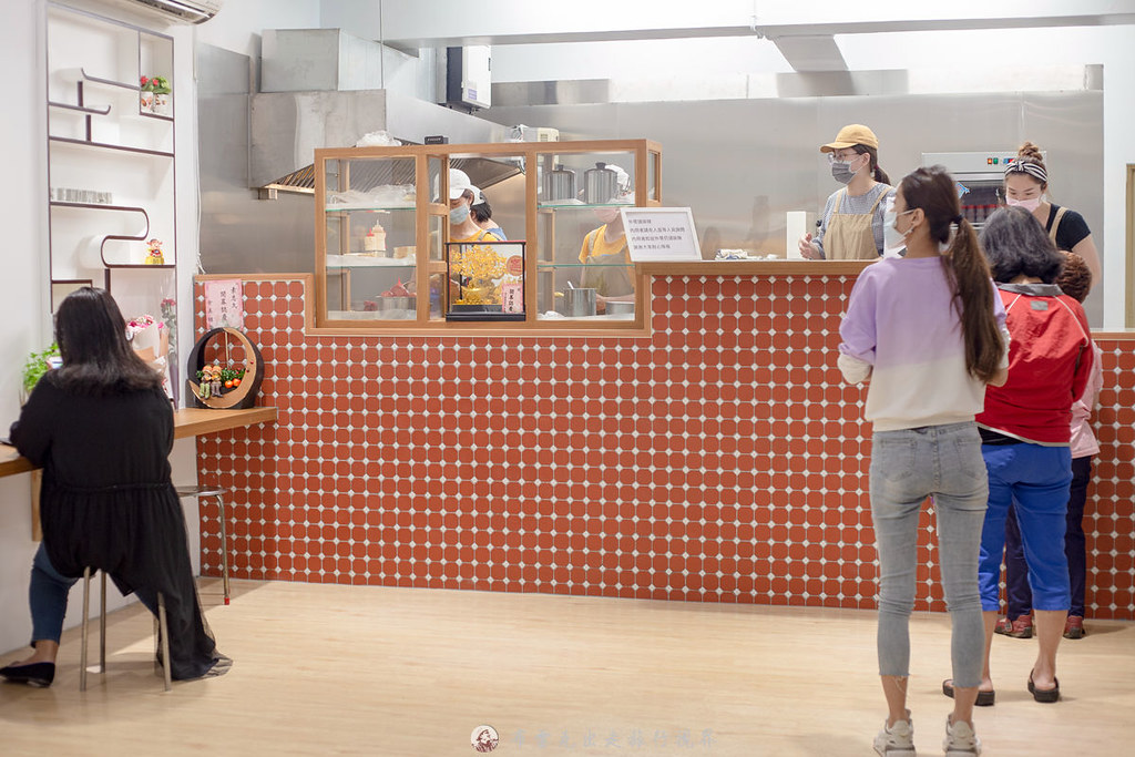 【基隆美食】素志久碳烤三明治，巷弄裡碳烤吐司香味濃，料超多推薦（附菜單） @趙先生吃飯