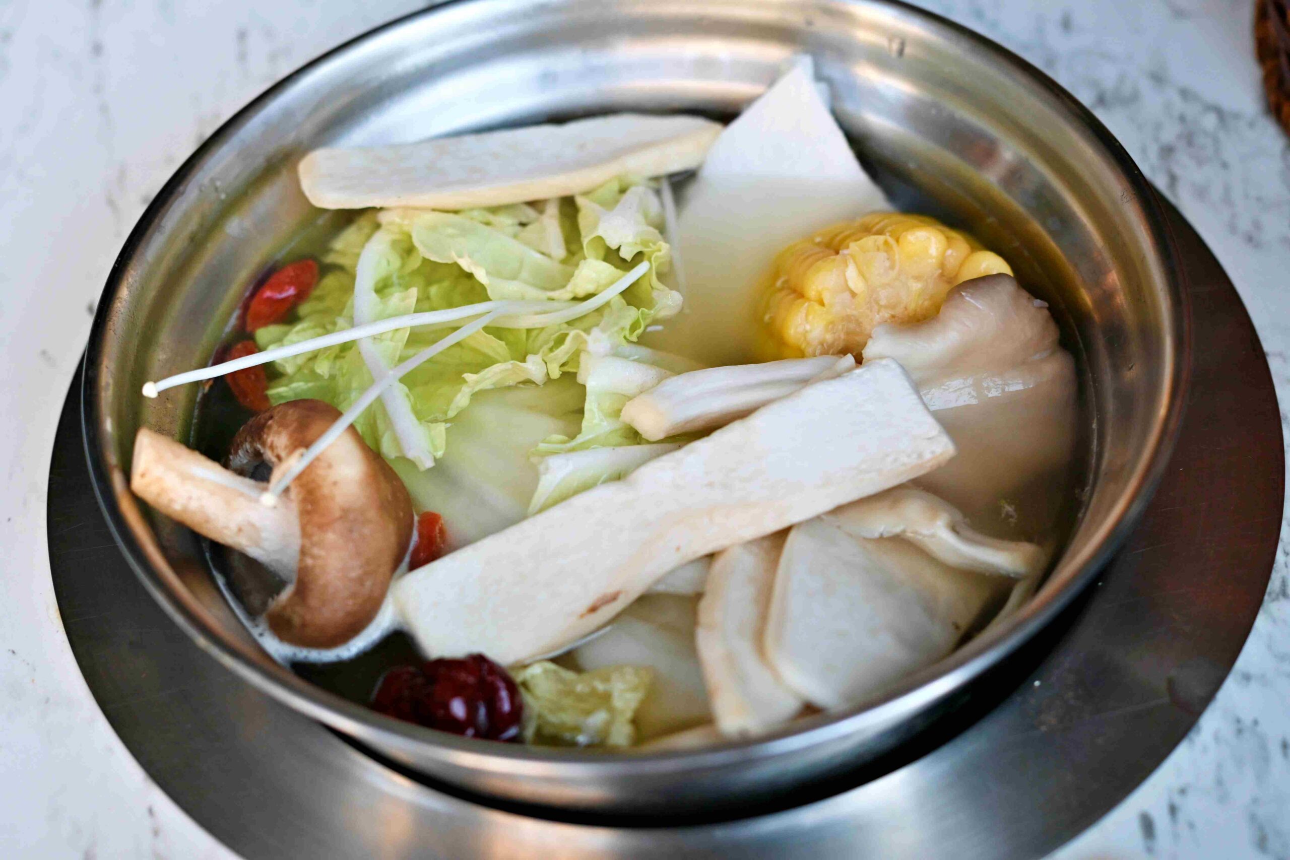 【三重美食】羽葉麻辣火鍋，$539吃超過百樣食材，火鍋+自助餐超划算推薦！(菜單) @趙先生吃飯