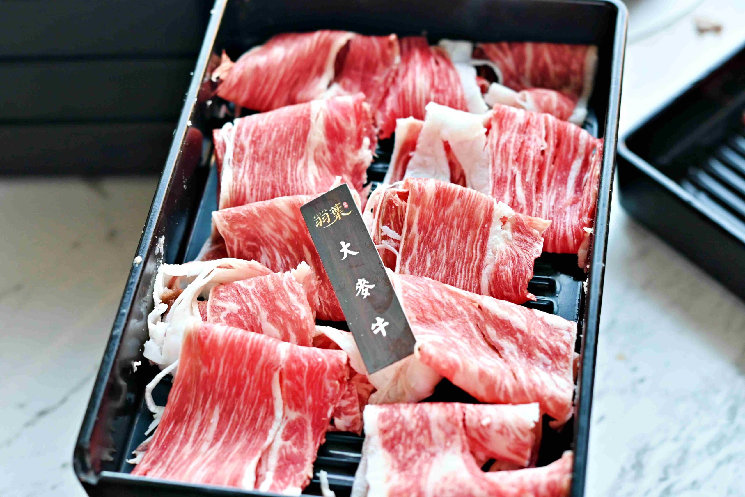 【三重美食】羽葉麻辣火鍋，$539吃超過百樣食材，火鍋+自助餐超划算推薦！(菜單) @趙先生吃飯