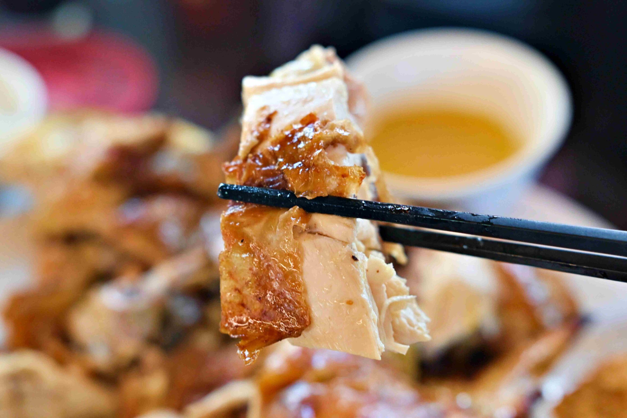 【三芝美食】香聚桶仔雞，花東放山雞、純天然食材，老師傅超會料理推薦(菜單)！ @趙先生吃飯