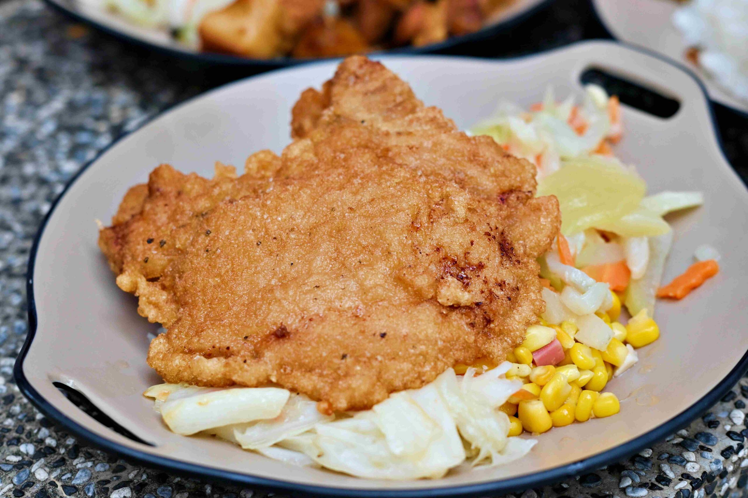 【林口美食】蔡家排骨，一隻豬僅做50份排骨，厚實酥脆多汁推薦（菜單） @趙先生吃飯