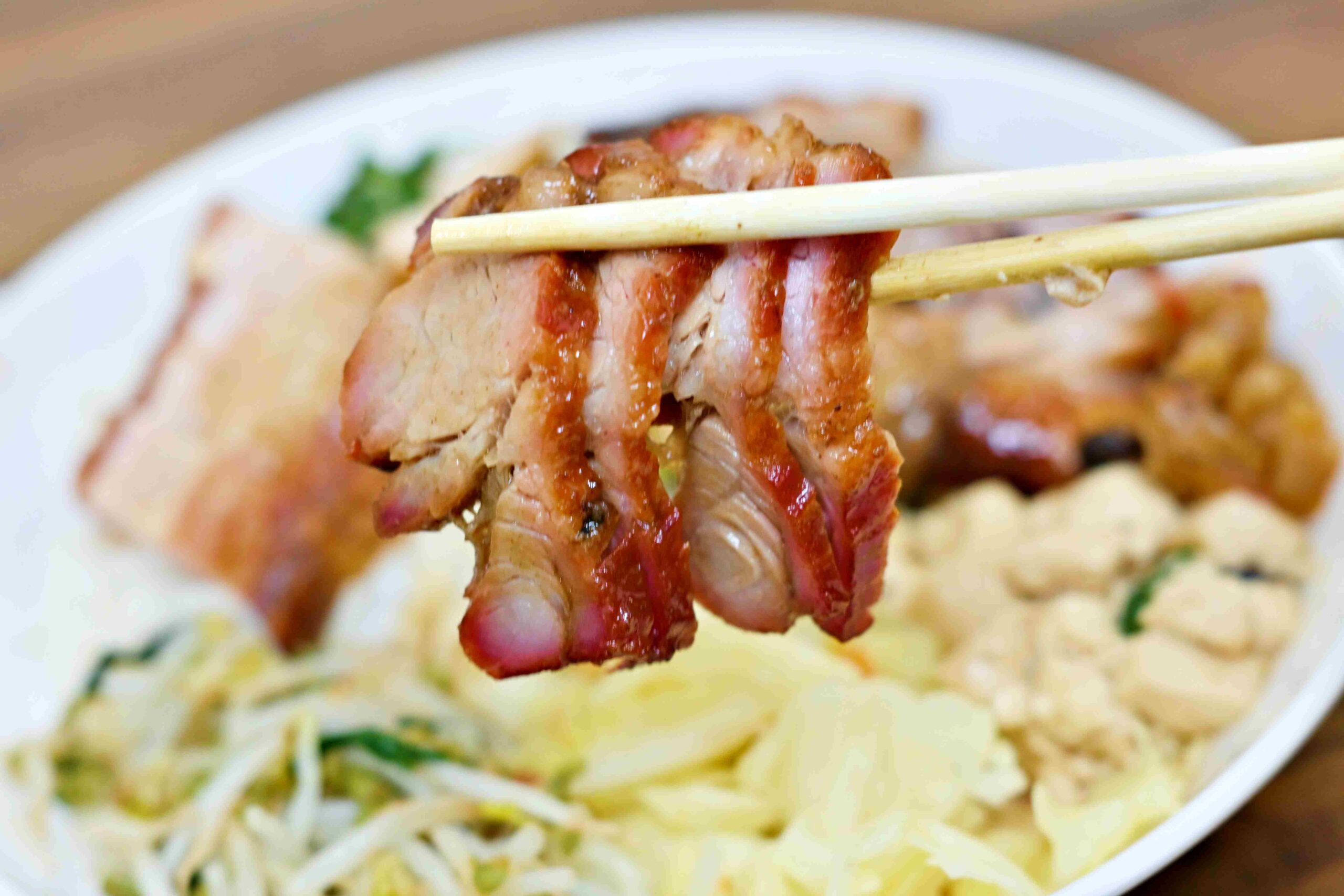 【新莊美食】瑞記鴨莊，油雞嫩、燒鴨香、脆皮燒肉更是脆推薦！(菜單) @趙先生吃飯