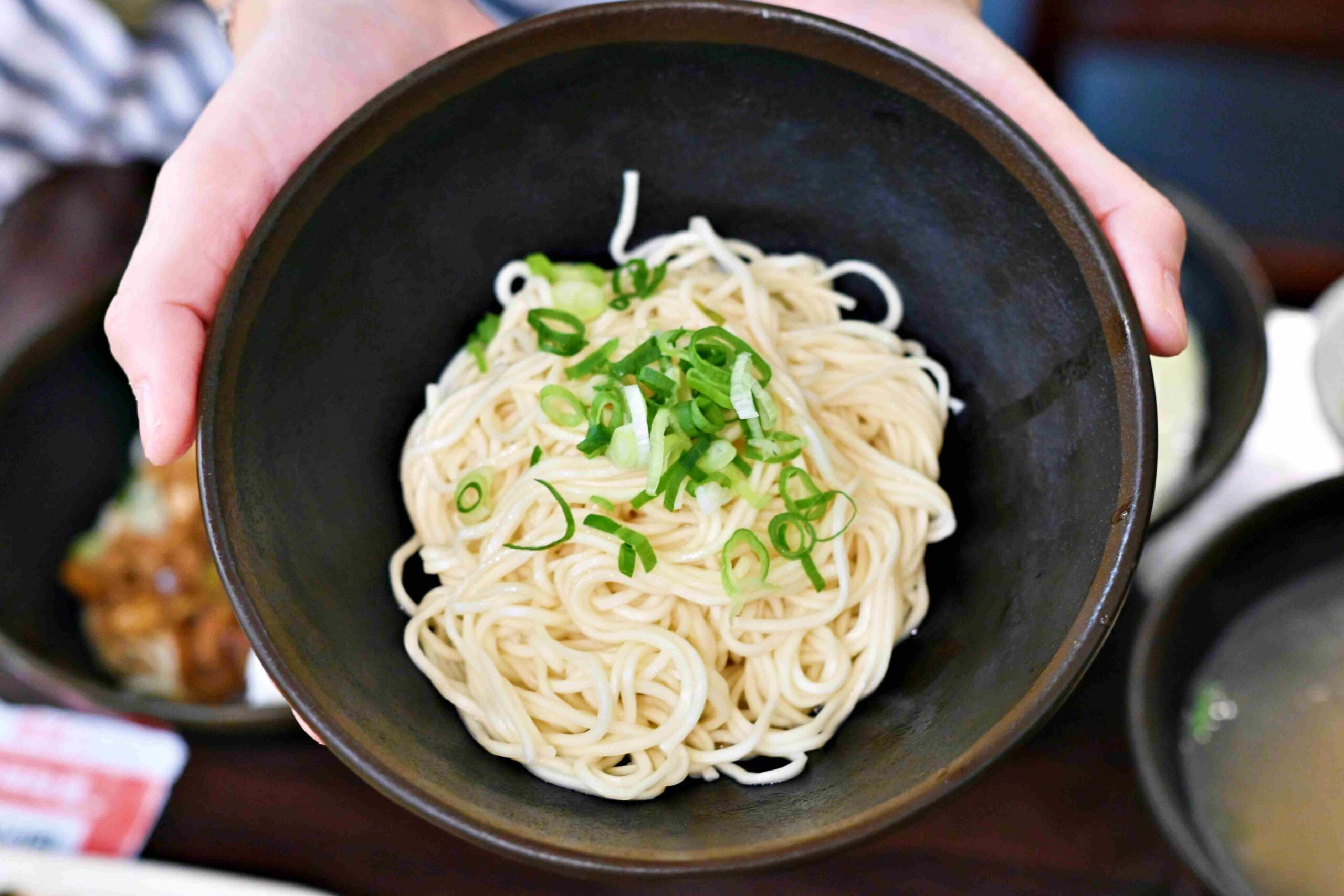 【三重美食】睿盛香麵村,37 年老字號麵店,工廠自製麵條+豬油蝦油香氣太有記憶點推薦!(菜單) @趙先生吃飯 【三重美食】睿盛香麵村,37 年老字號麵店,工廠自製麵條+豬油蝦油香氣太有記憶點推薦!(菜單) @趙先生吃飯