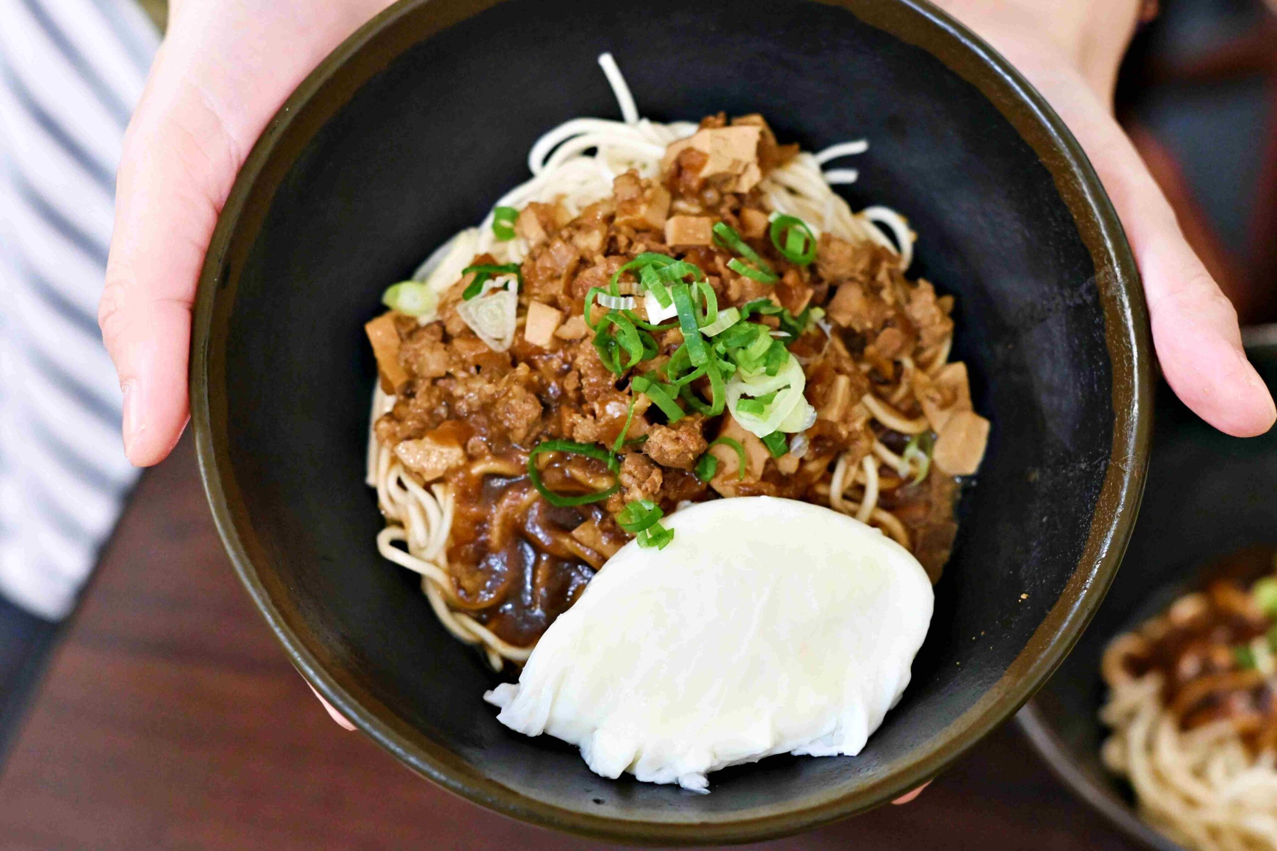 【三重美食】睿盛香麵村,37 年老字號麵店,工廠自製麵條+豬油蝦油香氣太有記憶點推薦!(菜單) @趙先生吃飯 【三重美食】睿盛香麵村,37 年老字號麵店,工廠自製麵條+豬油蝦油香氣太有記憶點推薦!(菜單) @趙先生吃飯