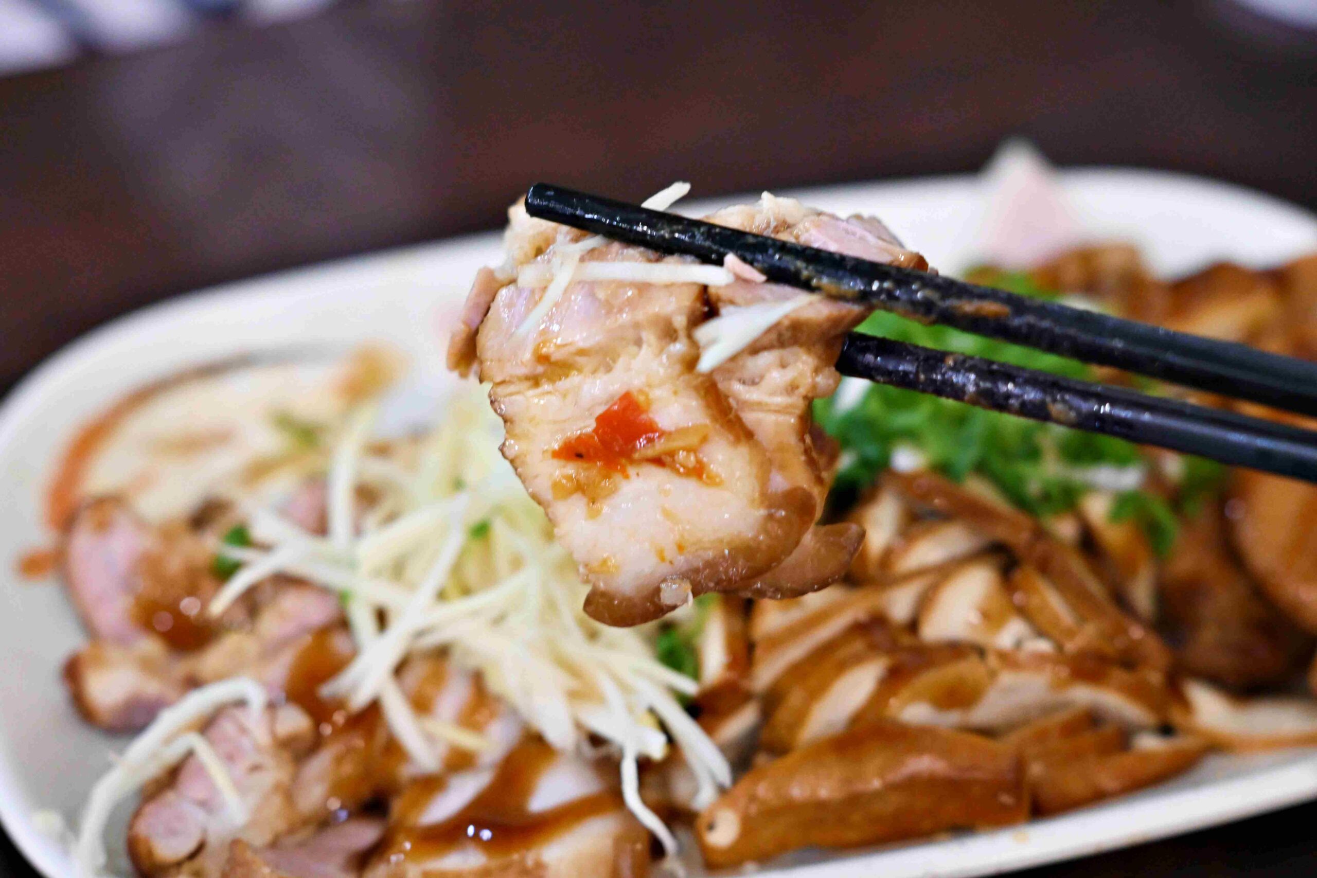 【三重美食】睿盛香麵村，37 年老字號麵店，工廠自製麵條+豬油蝦油香氣太有記憶點推薦！(菜單) @趙先生吃飯