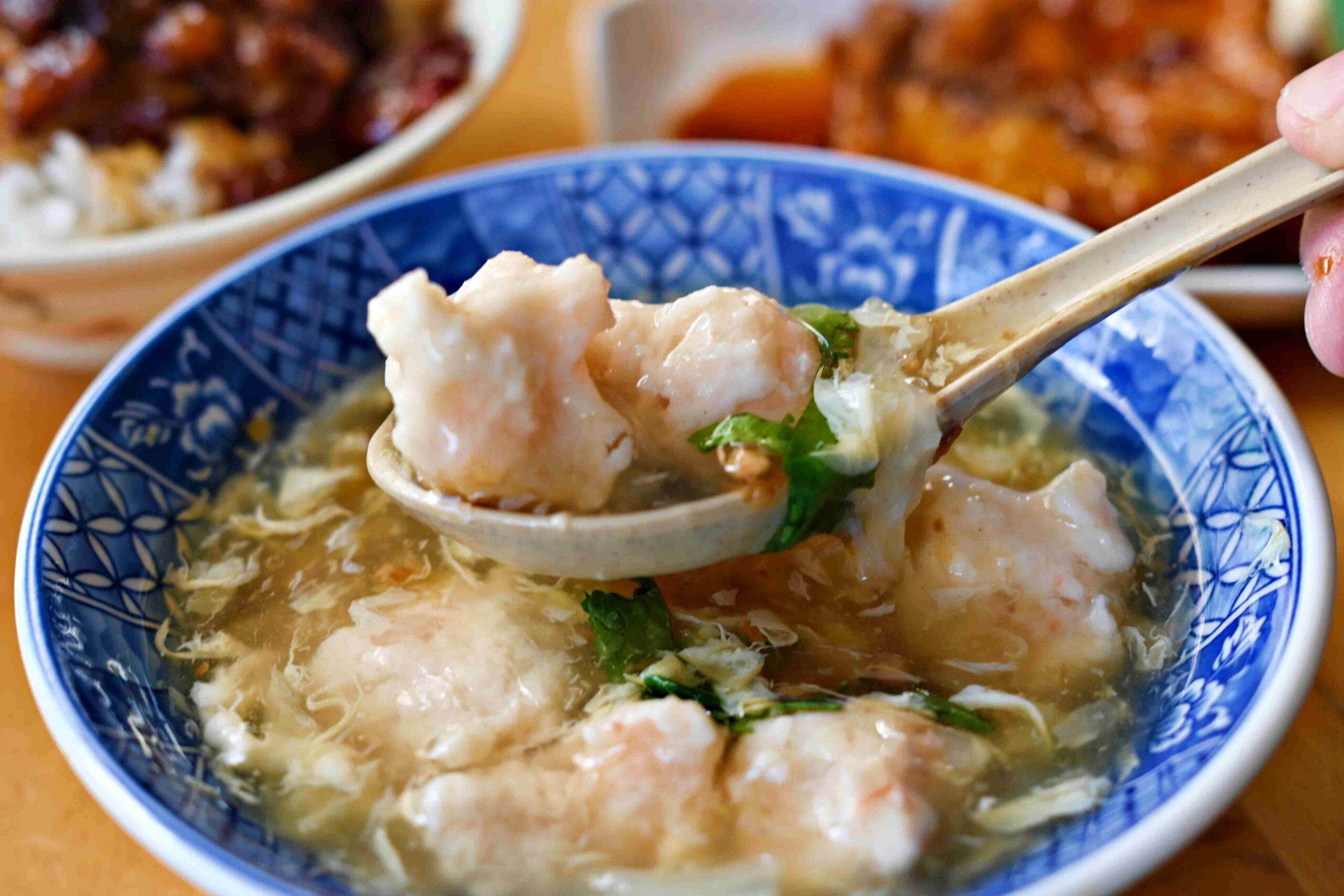 【三重美食】店老大魯肉飯，從店小二到店老大，這碗滷肉飯為什麼能拿必比登推薦(菜單) @趙先生吃飯