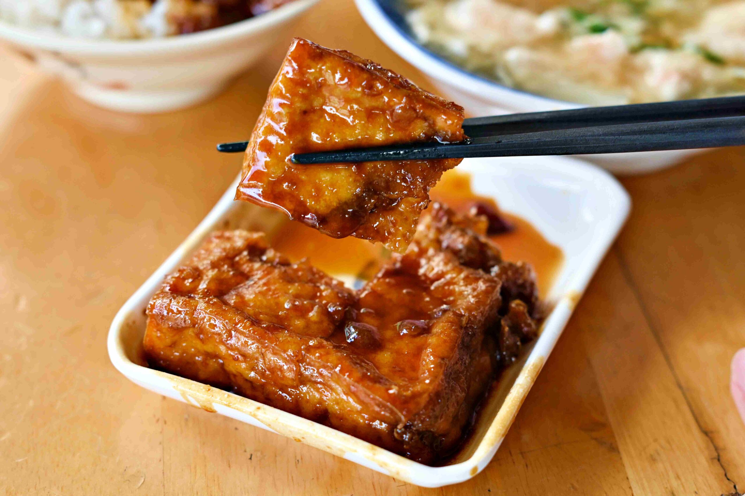 【三重美食】店老大魯肉飯,從店小二到店老大,這碗滷肉飯為什麼能拿必比登推薦(菜單) @趙先生吃飯 【三重美食】店老大魯肉飯,從店小二到店老大,這碗滷肉飯為什麼能拿必比登推薦(菜單) @趙先生吃飯