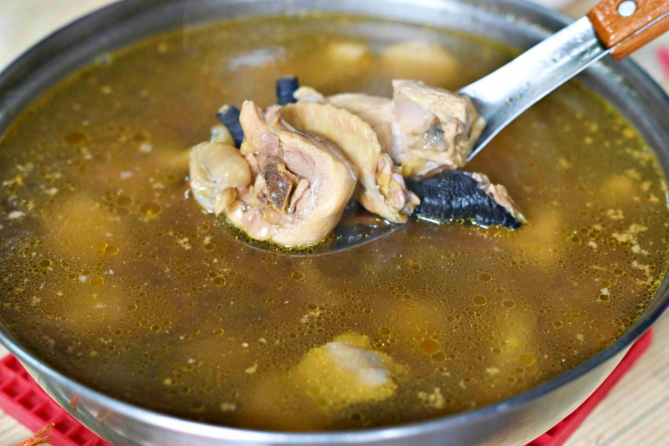 【宜蘭美食】苦花大王,深山活魚秘境餐廳,池邊到餐桌的活魚現撈推薦(菜單) @趙先生吃飯 【宜蘭美食】苦花大王,深山活魚秘境餐廳,池邊到餐桌的活魚現撈推薦(菜單) @趙先生吃飯